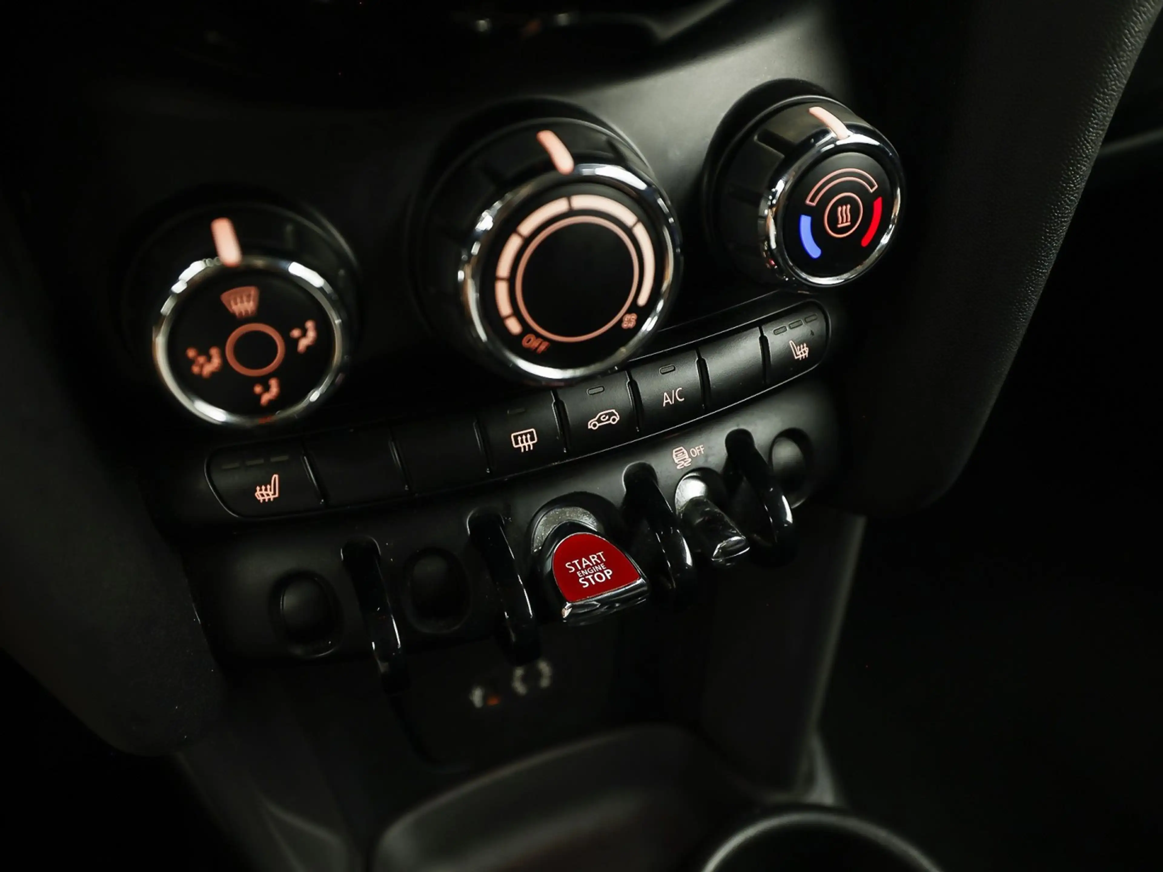 MINI One 1.2 One Sport (AIRCO, STOELVERWARMING, BLUETOOTH, — photo 9