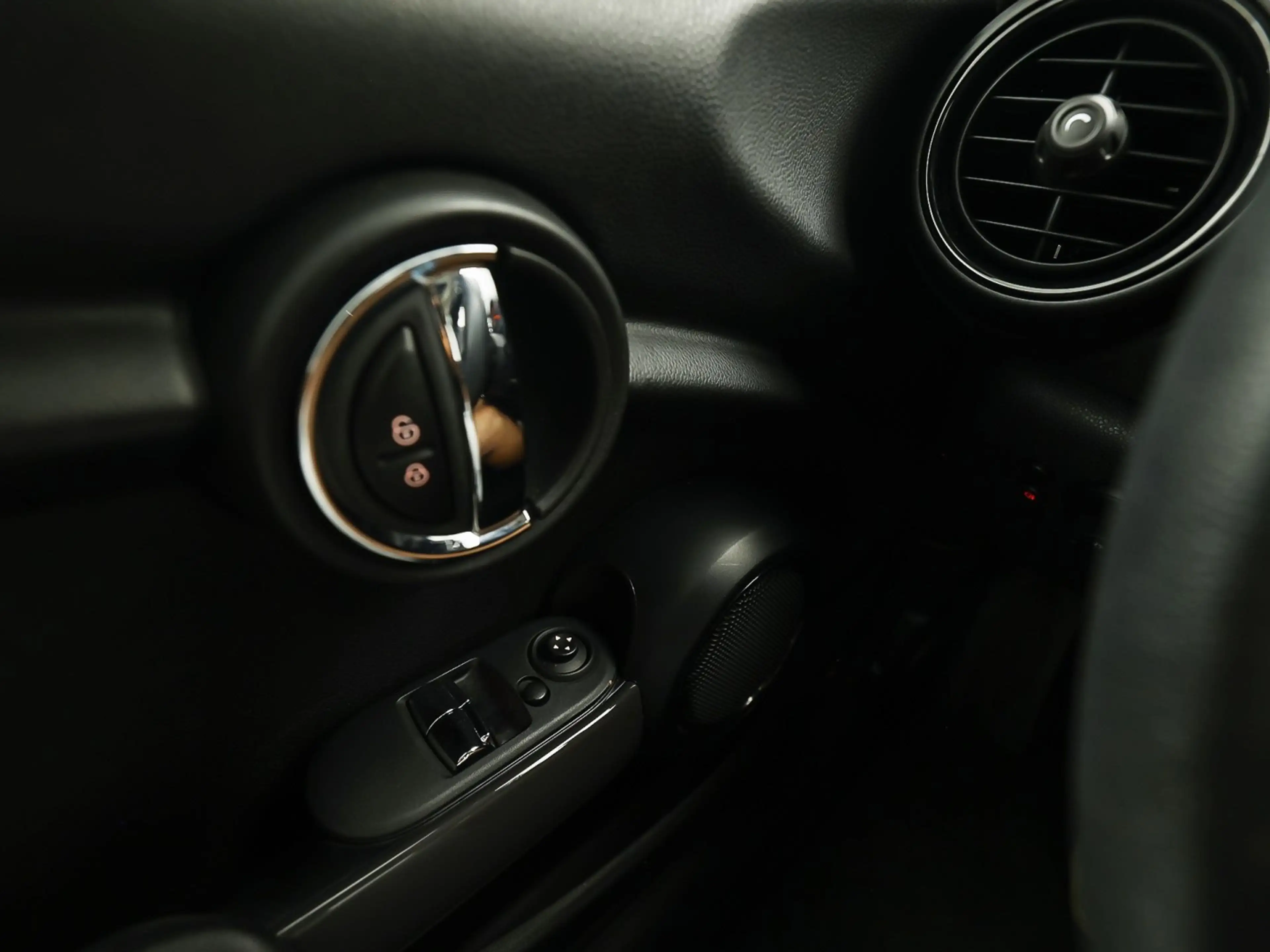 MINI One 1.2 One Sport (AIRCO, STOELVERWARMING, BLUETOOTH, — photo 21