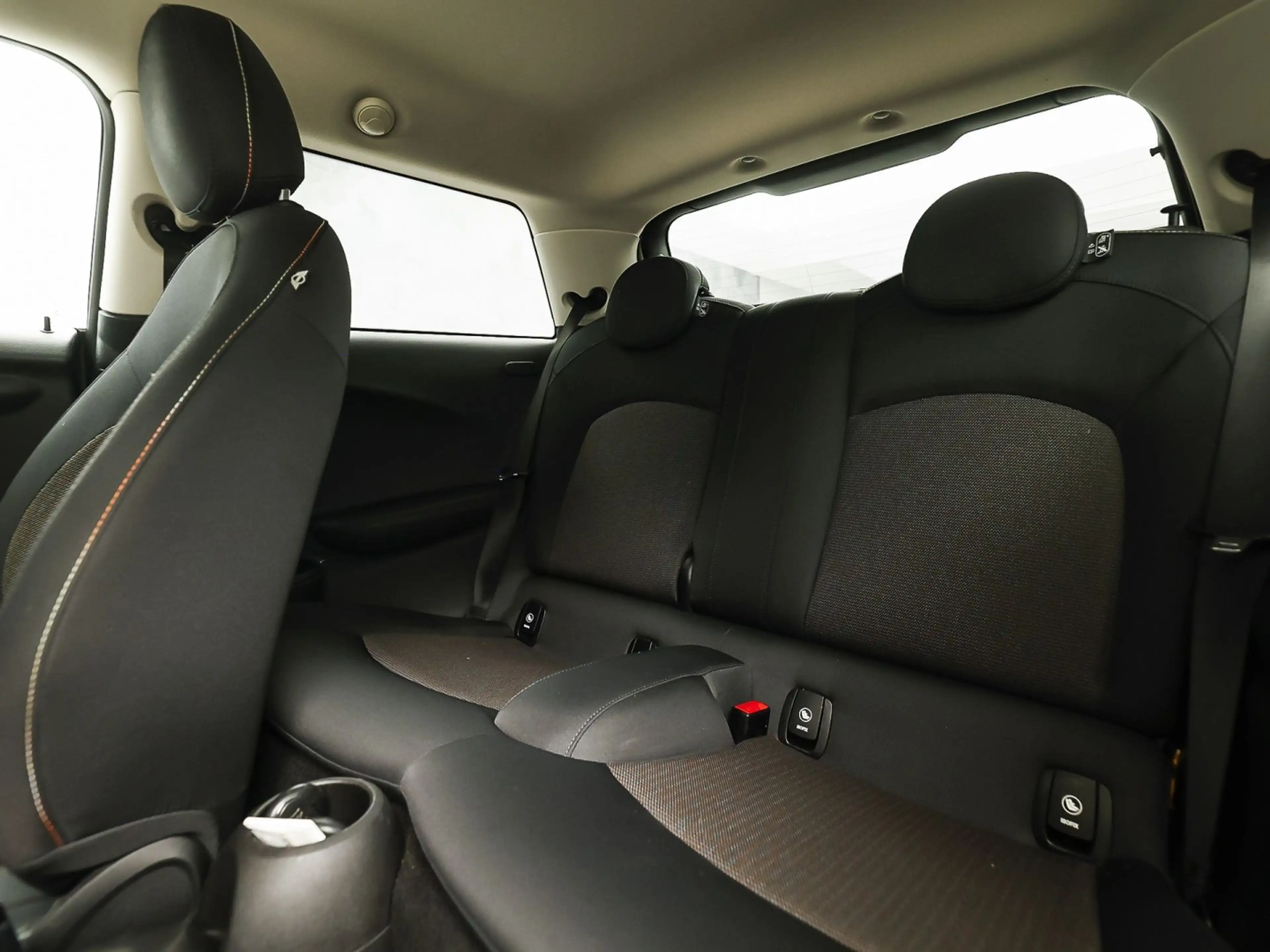 MINI One 1.2 One Sport (AIRCO, STOELVERWARMING, BLUETOOTH, — photo 15