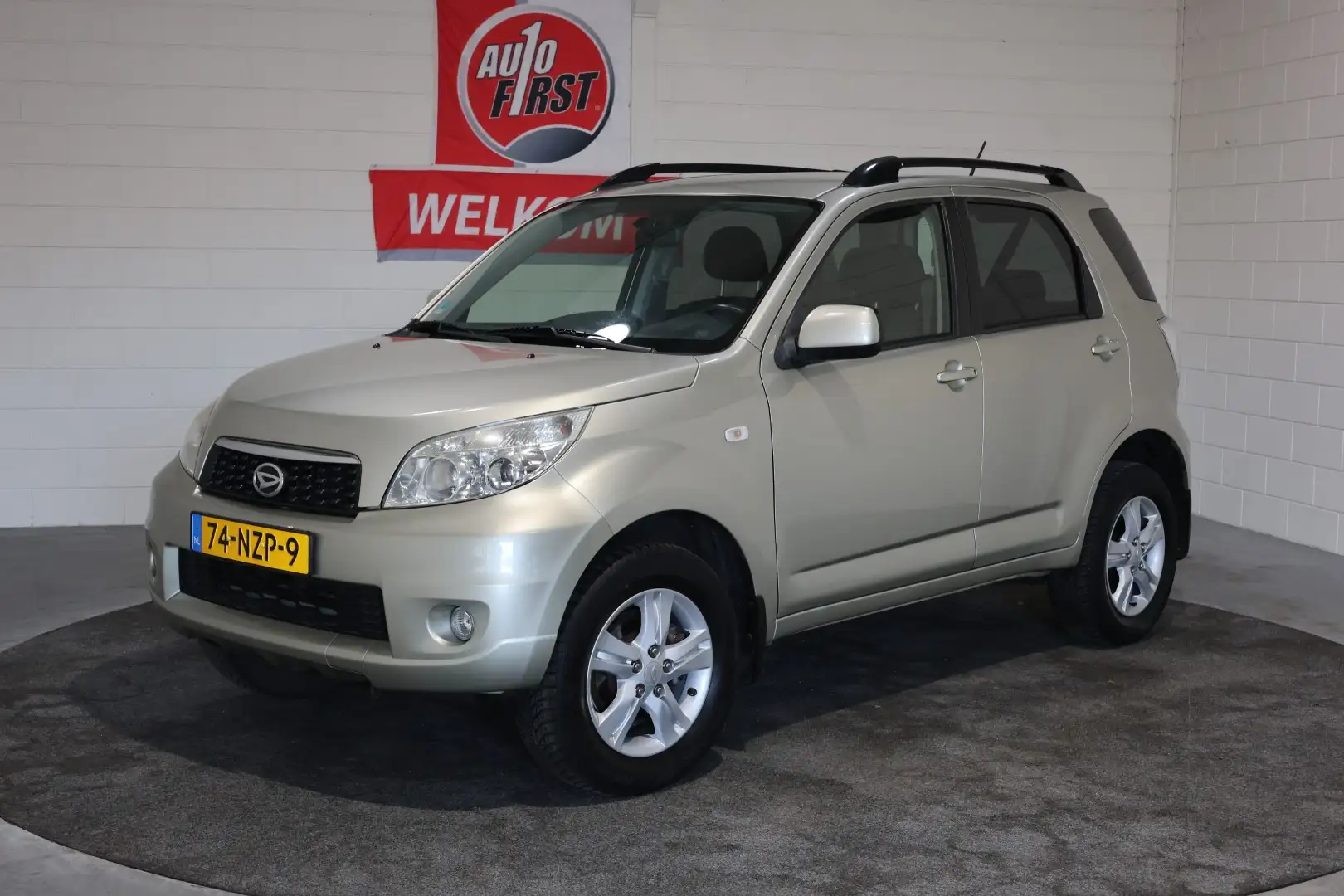 Daihatsu Terios 1.5 4WD Top, 1e Eig. NL auto, Dealer onderh. Clima Beige - 1