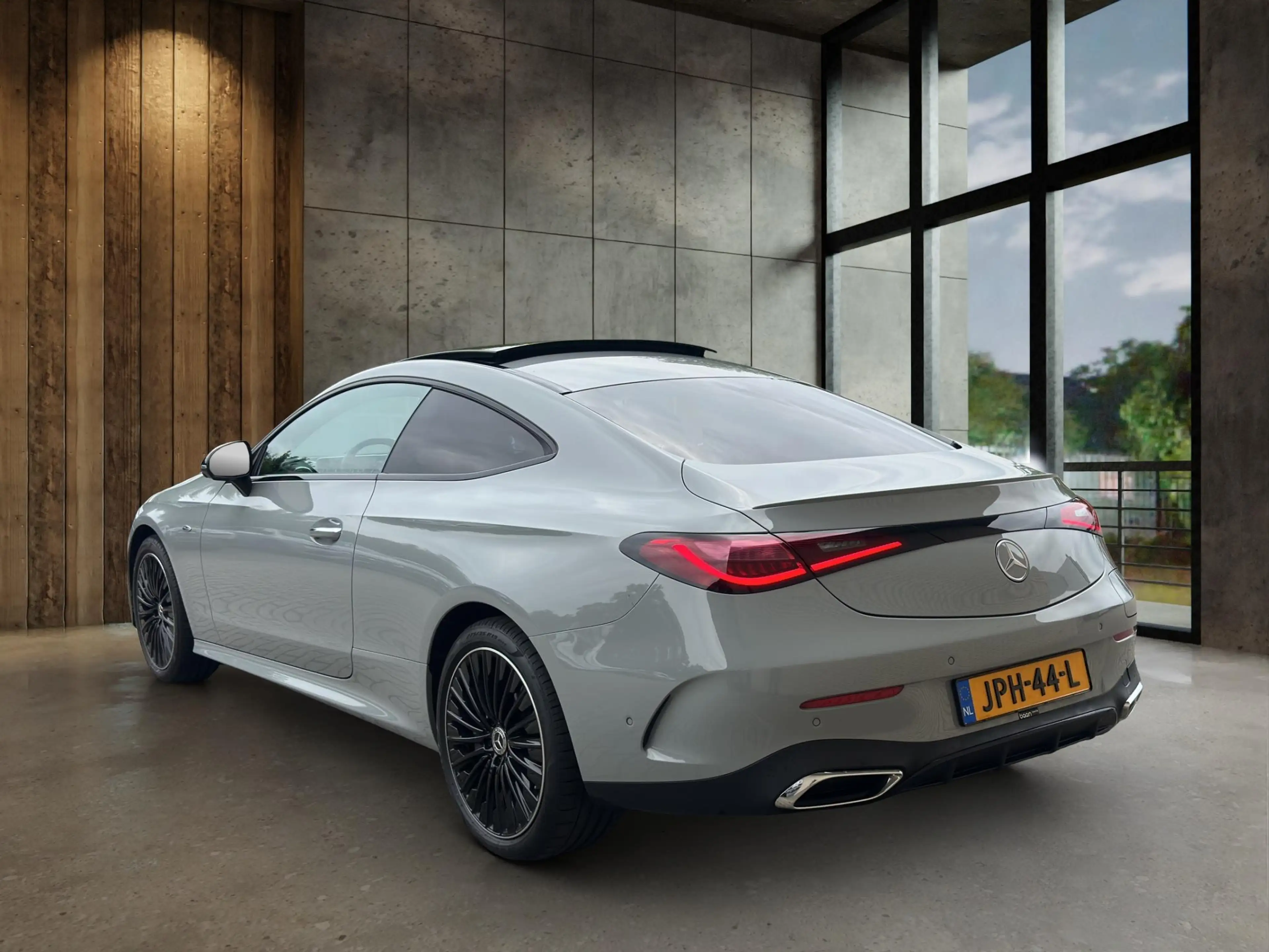 Mercedes-Benz CLE 300 e Coupé AMG Line | Premium Plus | Distronic | Memo — photo 5