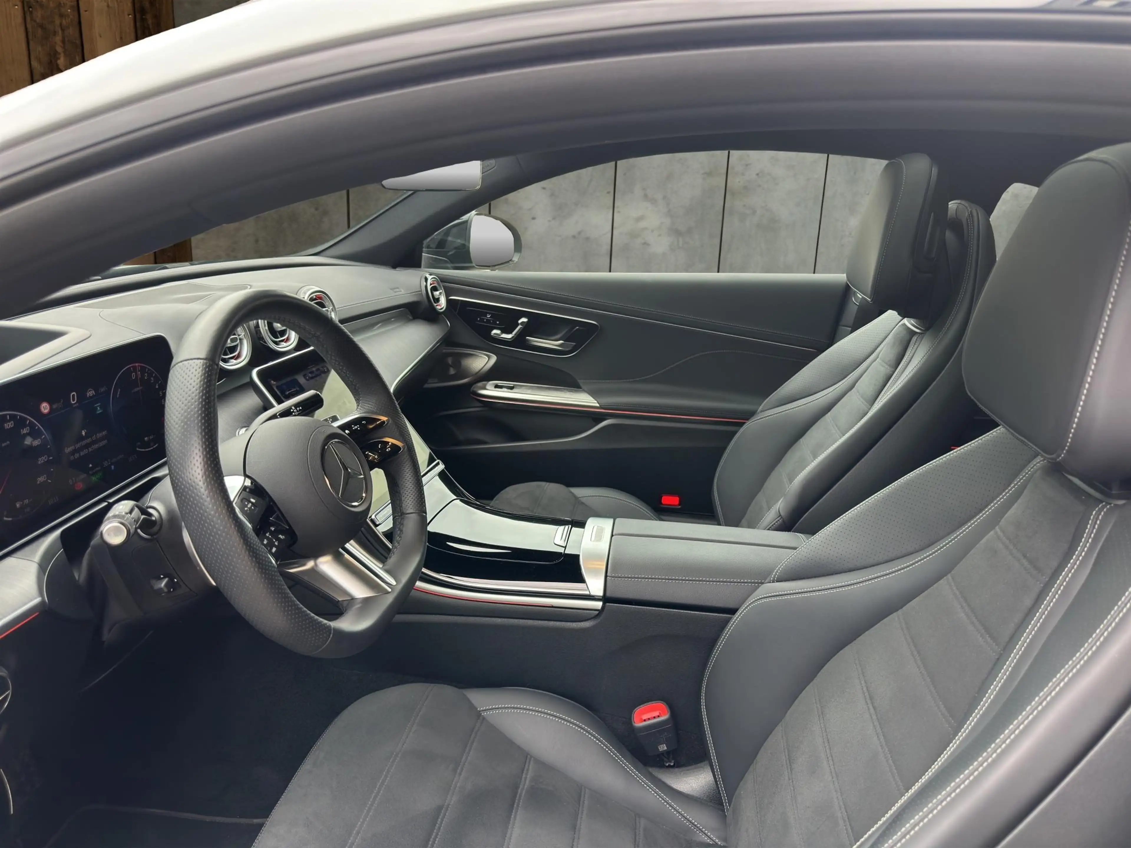 Mercedes-Benz CLE 300 e Coupé AMG Line | Premium Plus | Distronic | Memo — photo 10