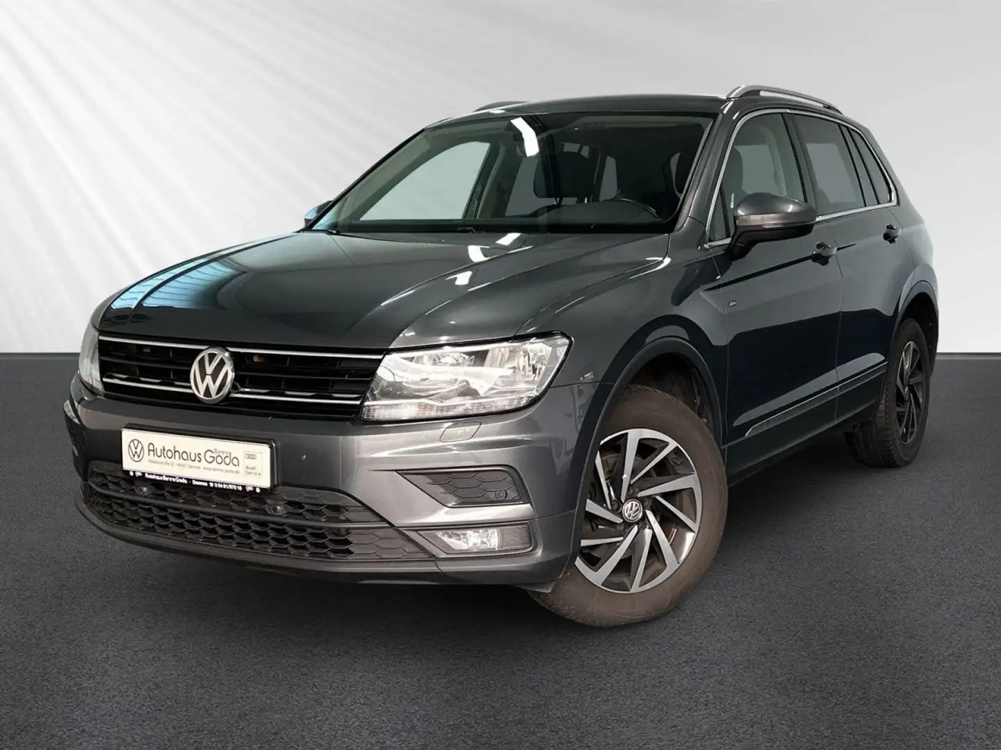 Volkswagen Tiguan Join 4Motion 2.0 TDI 7-Gang DSG NUR AN Navi Grau - 2