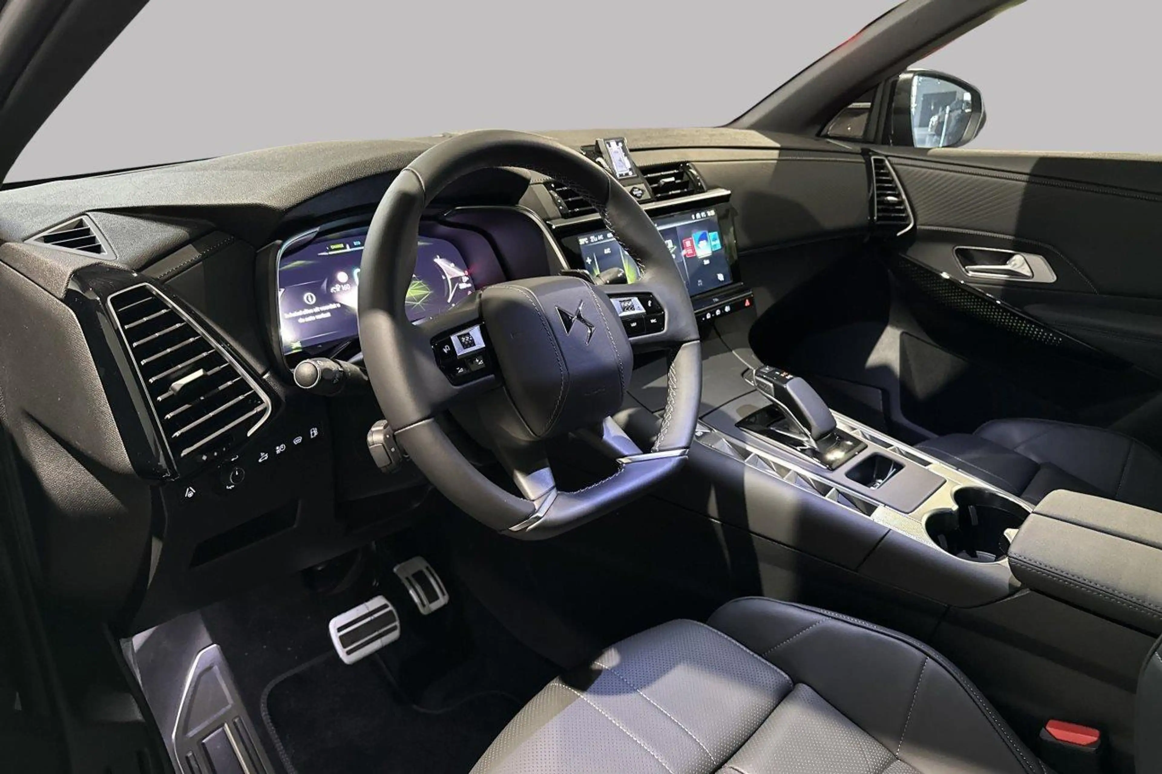 DS Automobiles DS 7 PLUG-IN HYBRID 225 ETOILE — photo 9