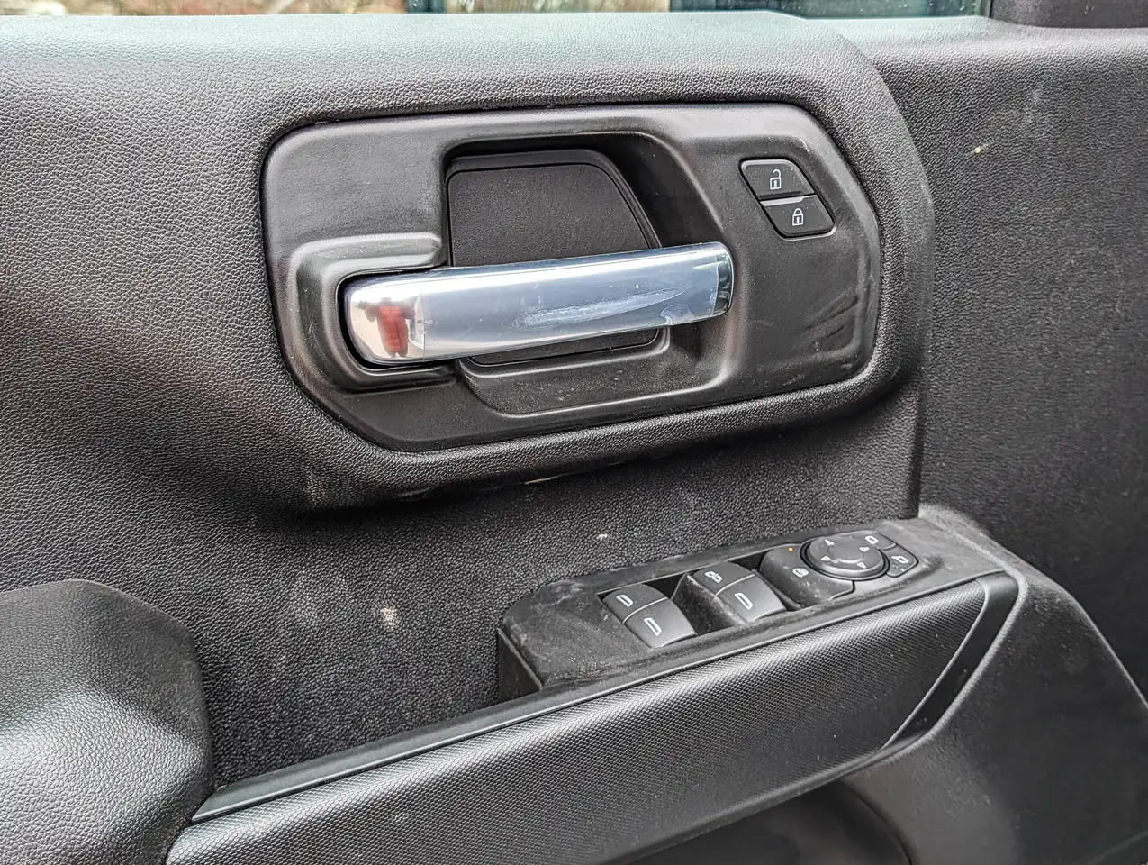 GMC Sierra 2500HD снимка GMC Sierra 2500HD