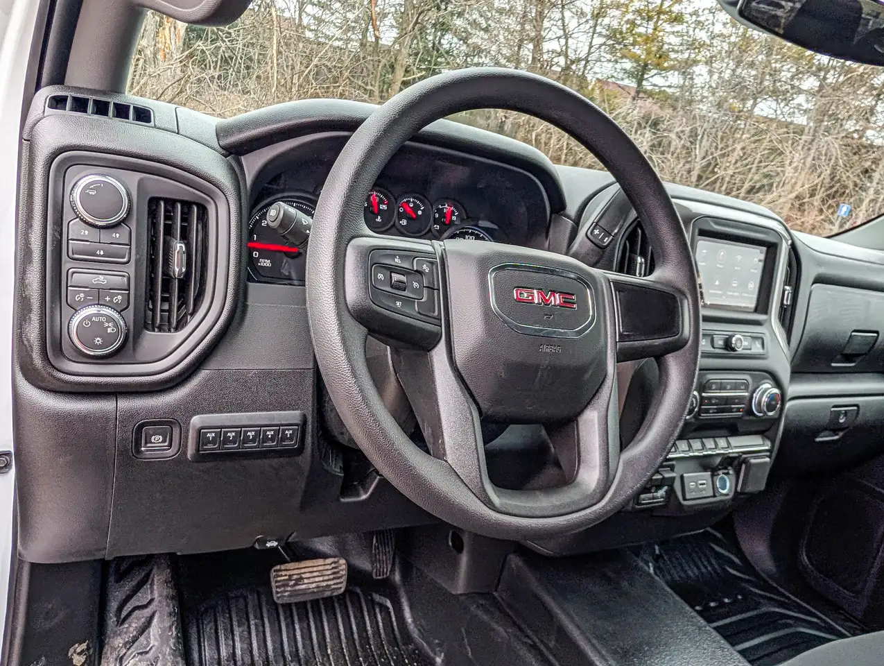 GMC Sierra 2500HD снимка GMC Sierra 2500HD