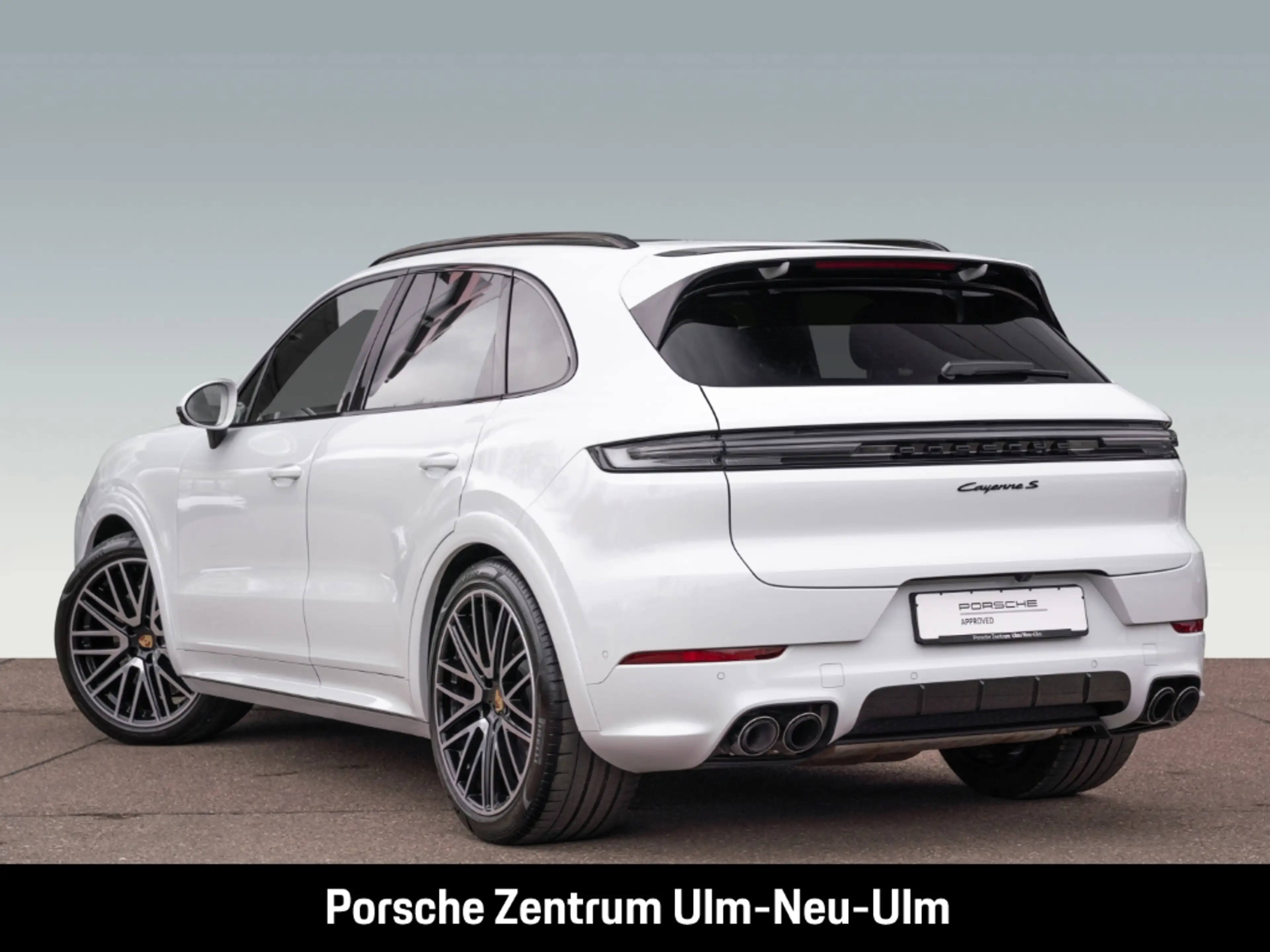 Porsche Cayenne S InnoDrive Head-Up Soft-Close 22-Zoll — photo 3