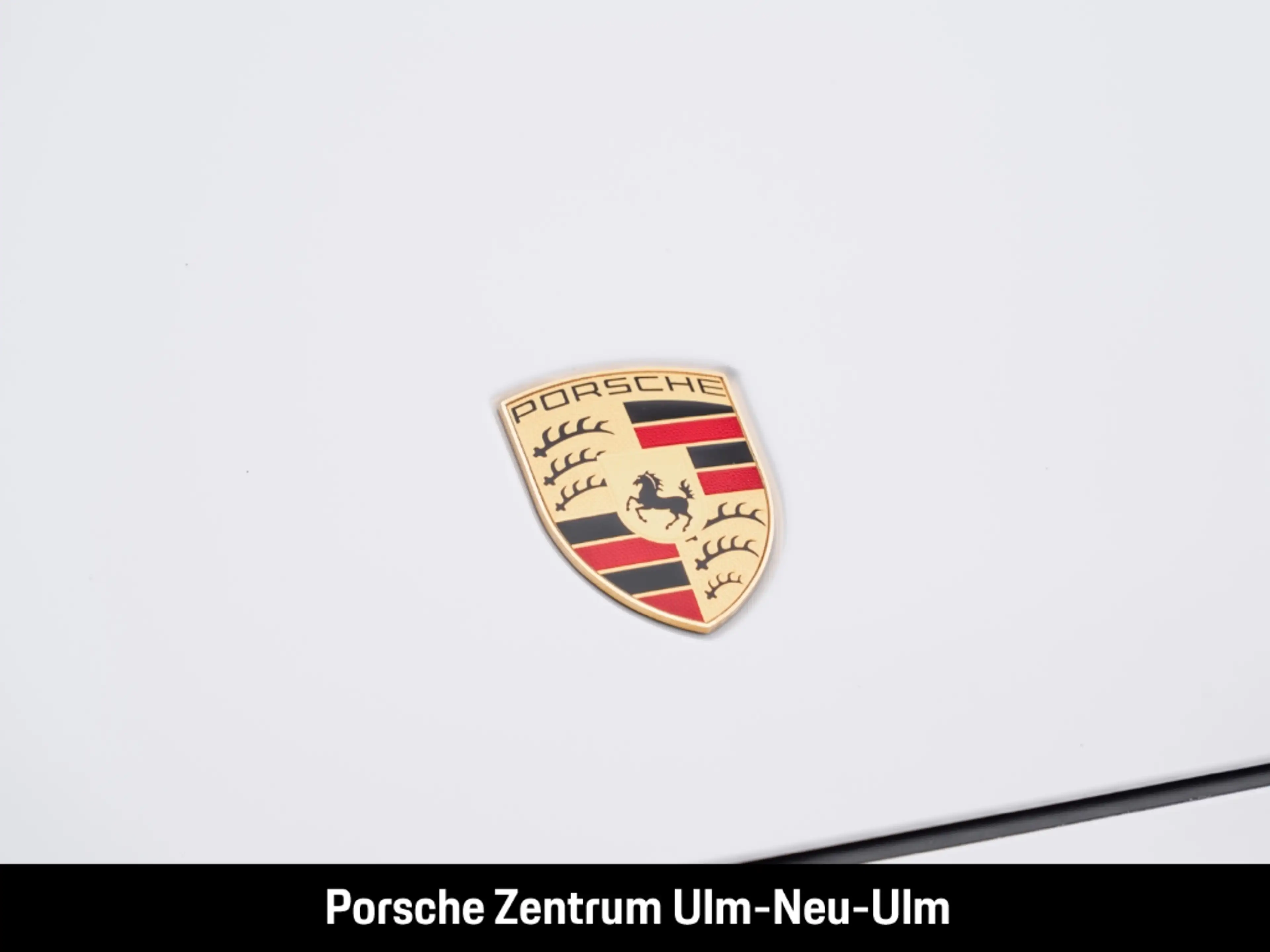 Porsche Cayenne S InnoDrive Head-Up Soft-Close 22-Zoll — photo 12