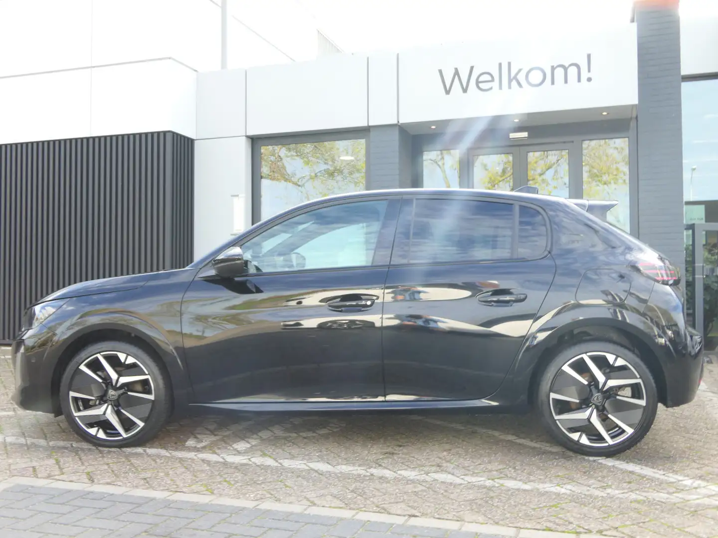 Peugeot 208 Hybrid 136 e-DCS6 GT Automaat | Black Pack | Full Noir - 2
