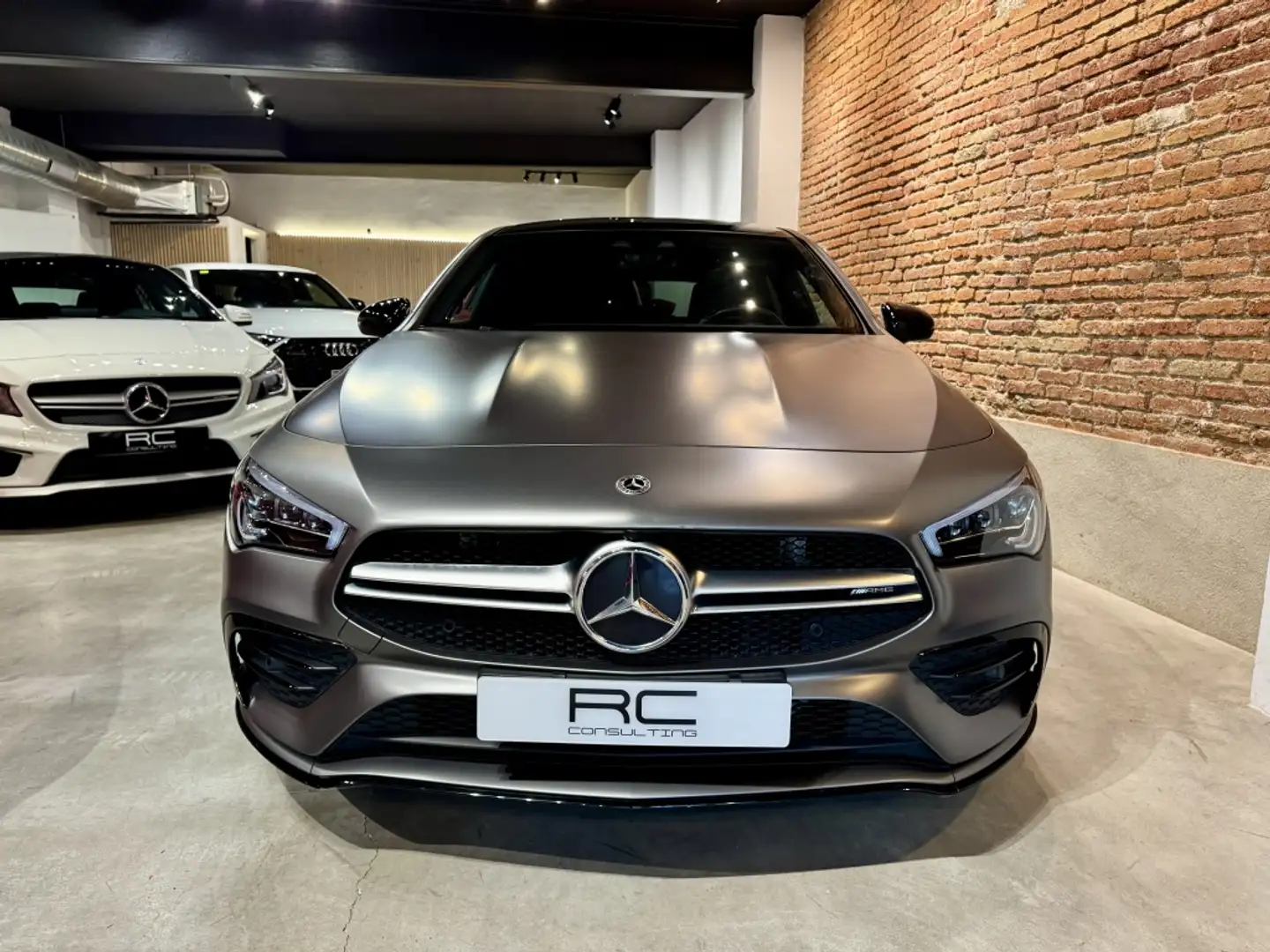 Mercedes-Benz CLA 45 AMG Shooting Brake 35 4Matic+ 7G-DCT Gris - 2