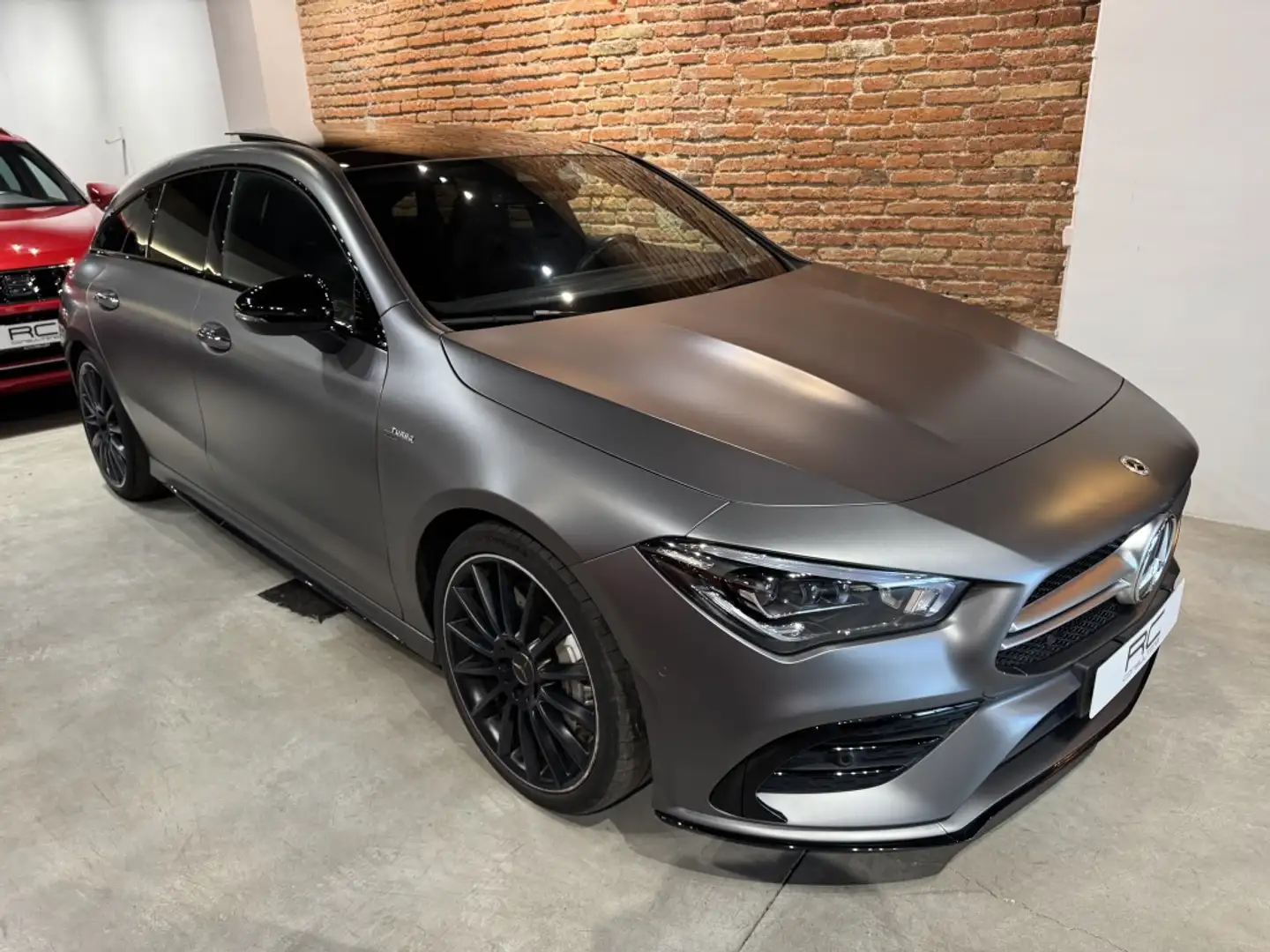 Mercedes-Benz CLA 45 AMG Shooting Brake 35 4Matic+ 7G-DCT Gris - 1