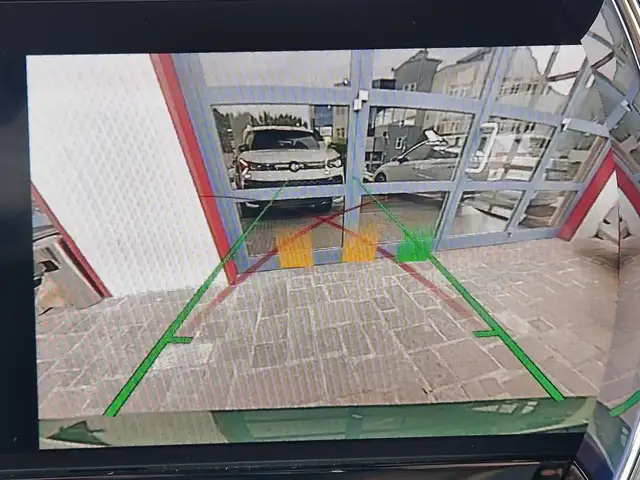 Mini Countryman view 14