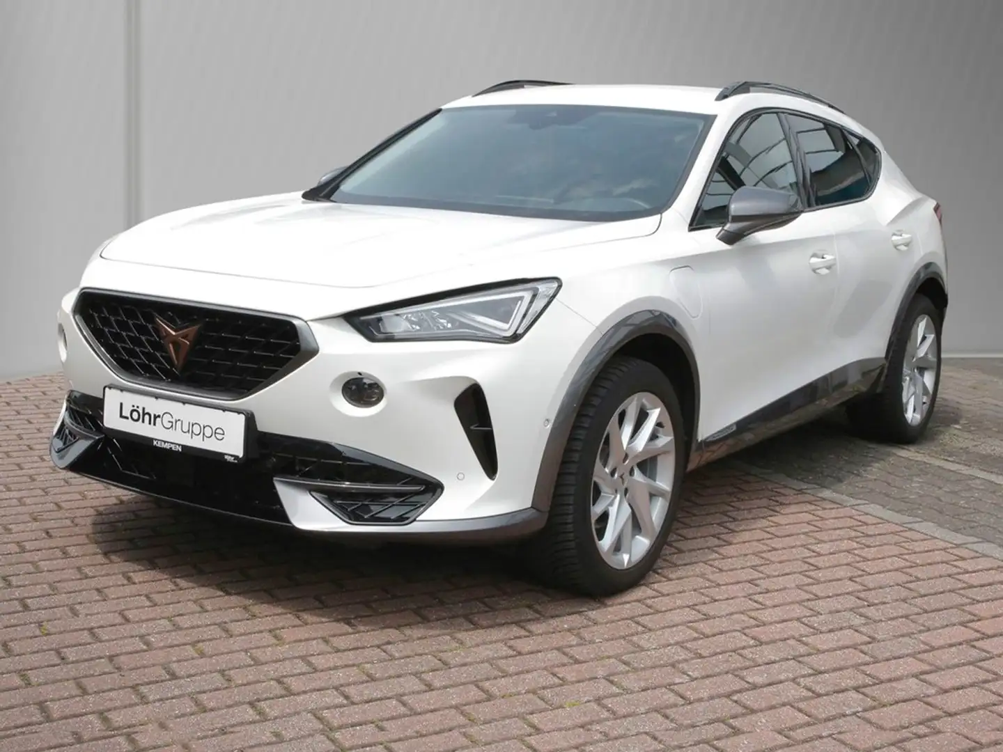 CUPRA Formentor 1.4 e-Hybrid DSG 18" Navi+VC ACC RFK+PDC LED Si... Weiß - 2