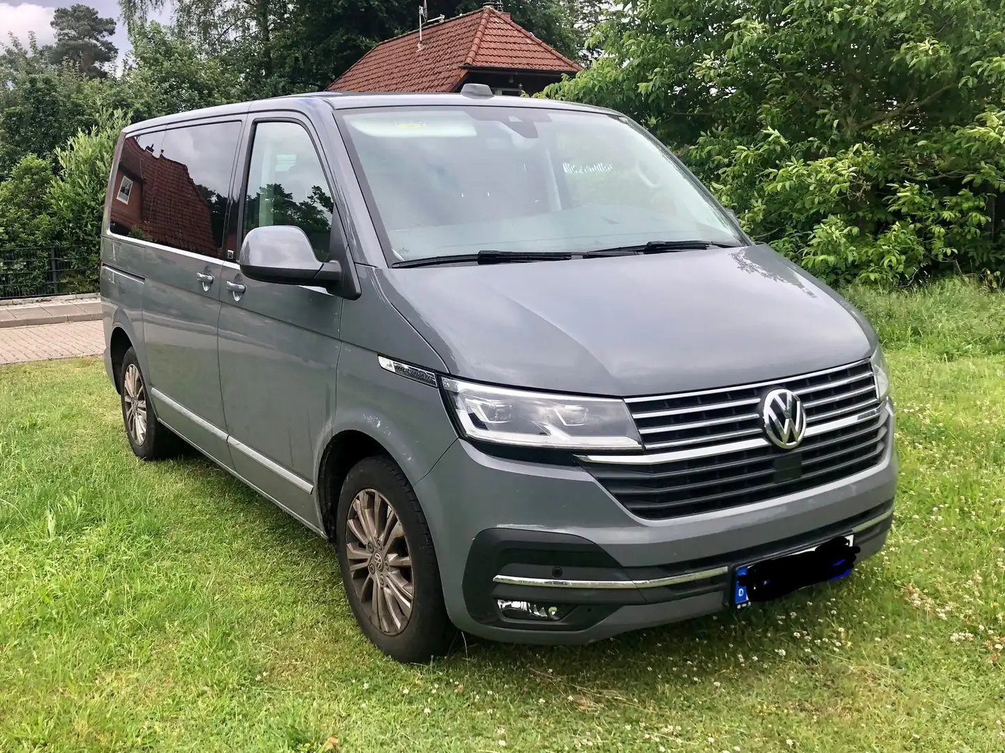 Volkswagen T6.1 Multivan Multivan T6.1 Generation Six Grau - 1