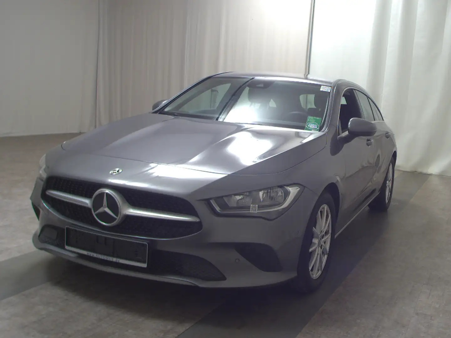 Mercedes-Benz CLA 180 SB d Navi PDC Shz Park-Assistent Grau - 2