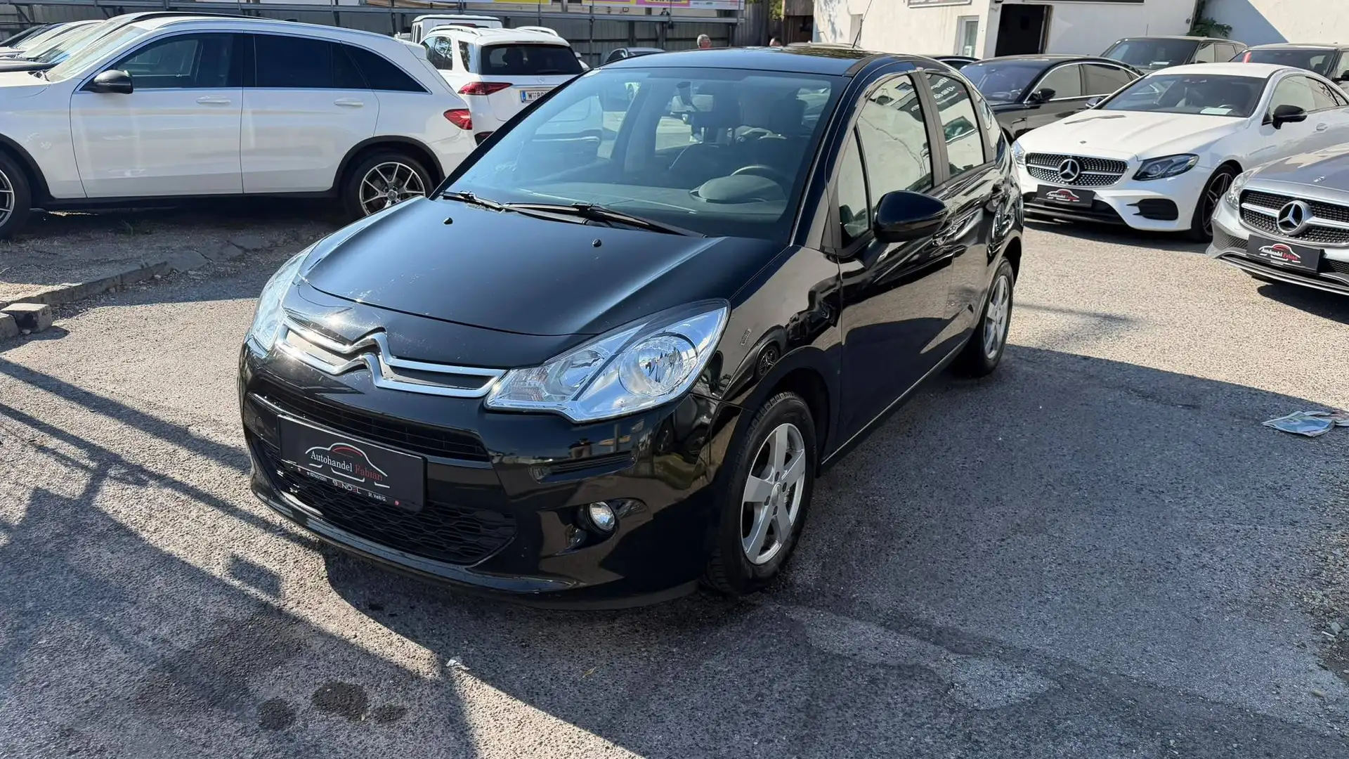 Citroen C3 Seduction 82PS mit Parkhilfe Tempomat 2ZonenKlima Schwarz - 1
