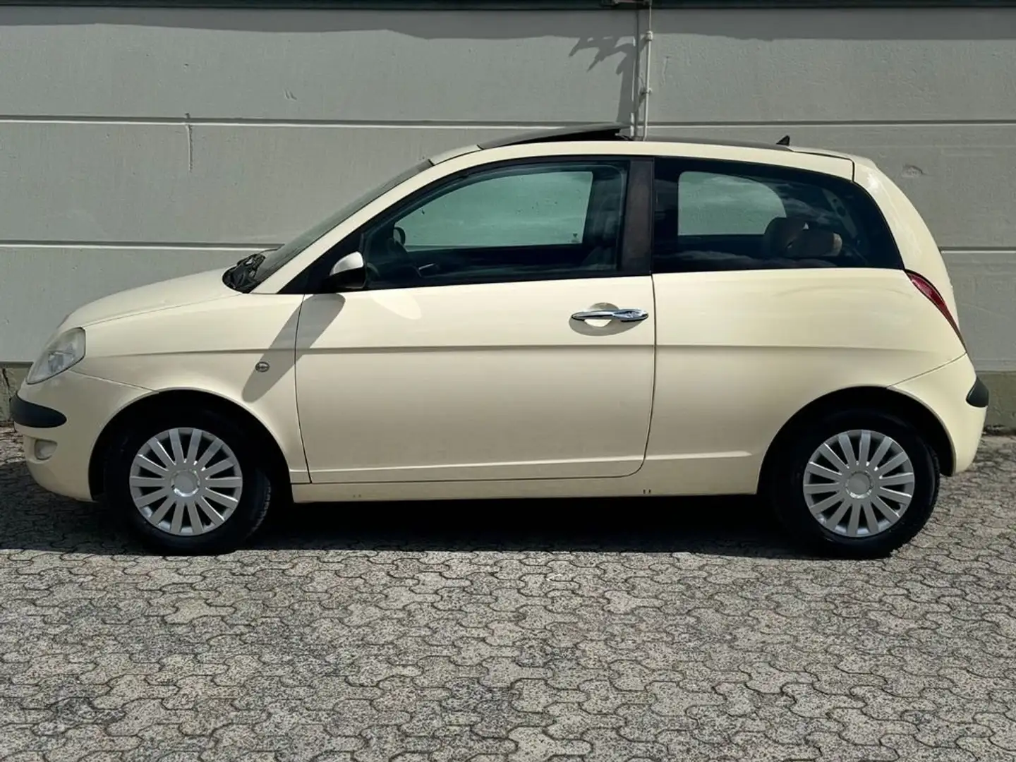 Lancia Ypsilon Ypsilon 1.4i 16v New Platino DFN Beige - 2