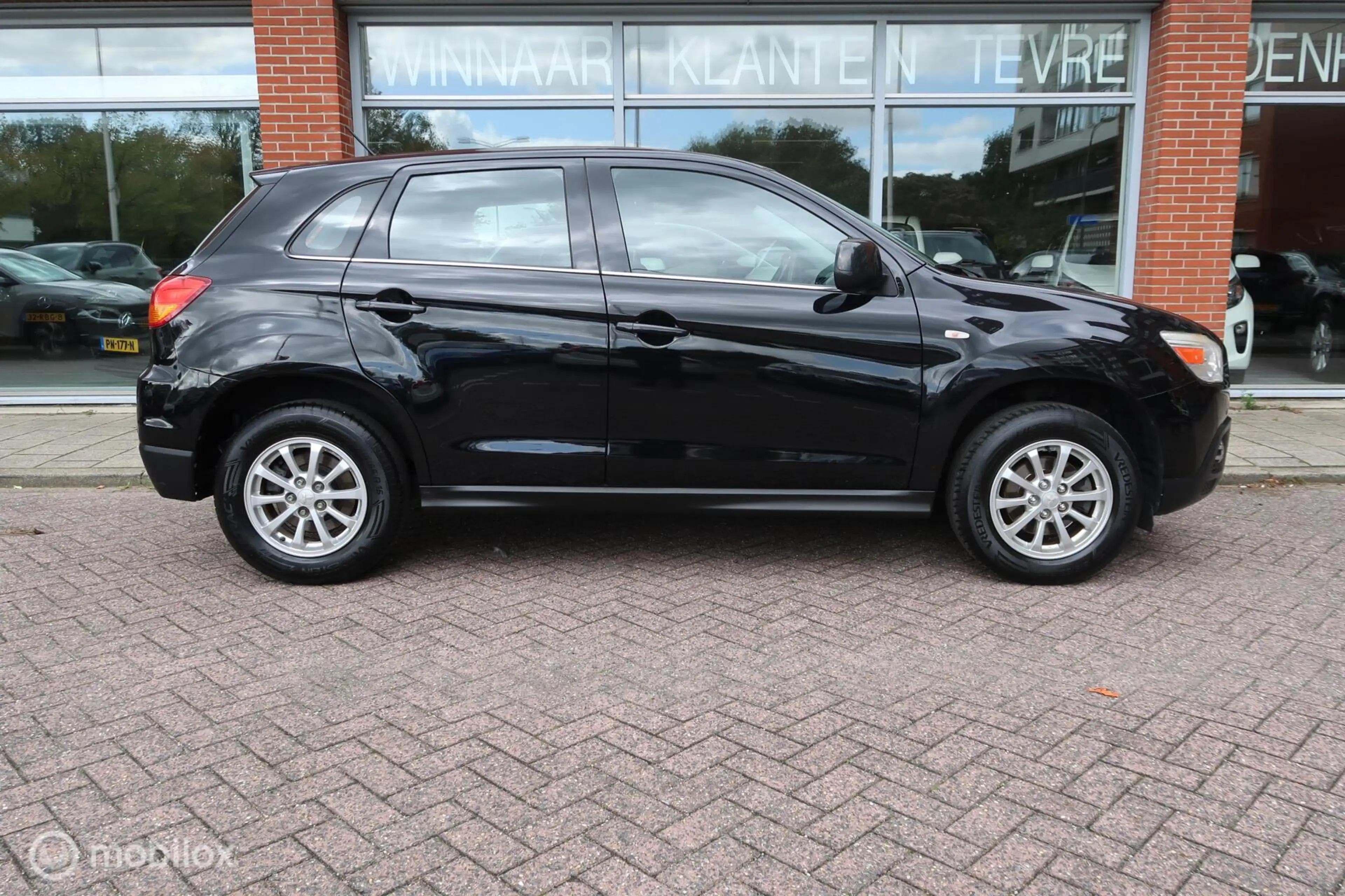 Mitsubishi ASX 1.6 Intro Edition ClearTec Navi Airco — photo 7