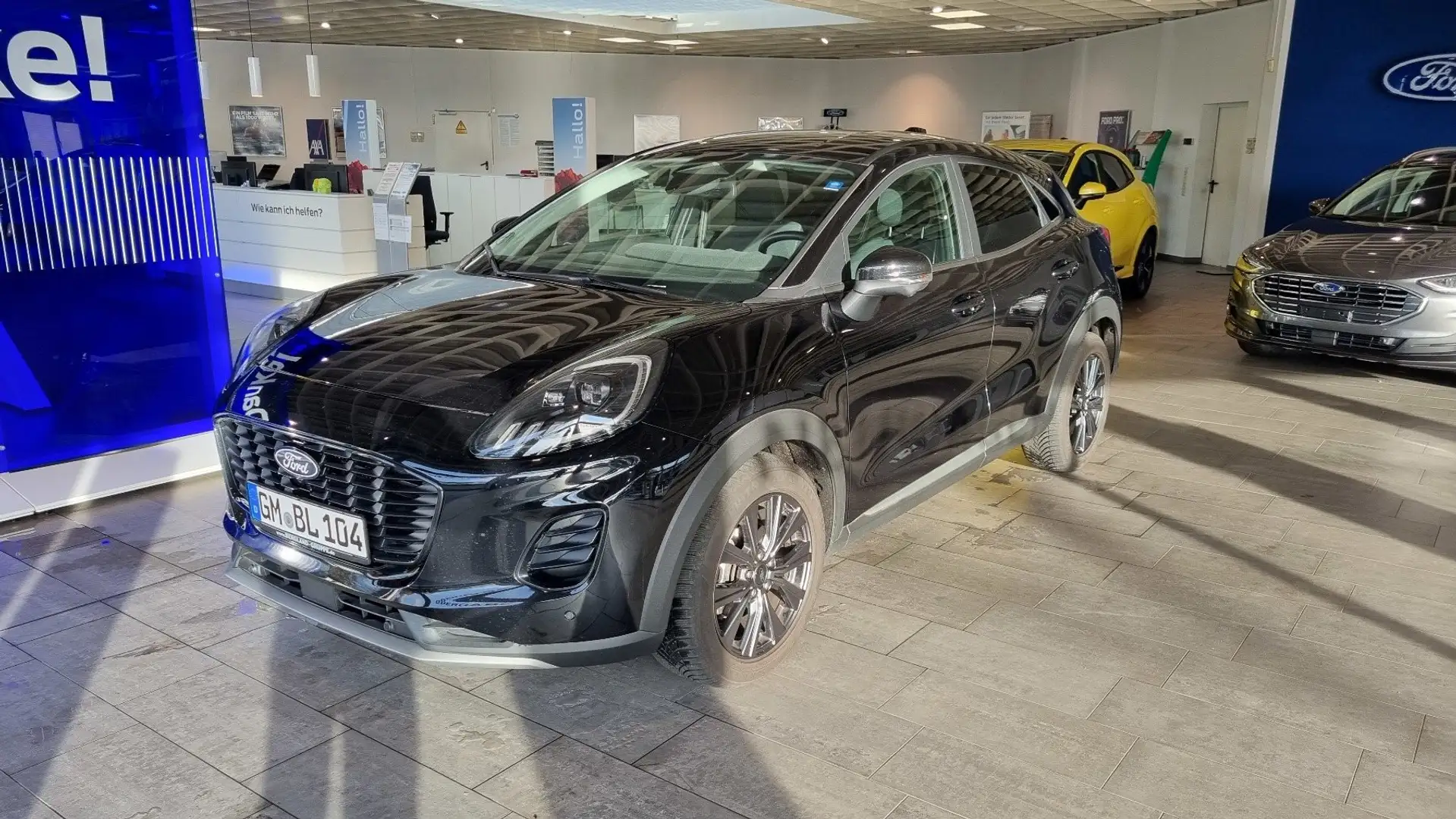 Ford Puma TITANIUM 5D 1.0T 155 MHEV DC7 FWD Zwart - 1