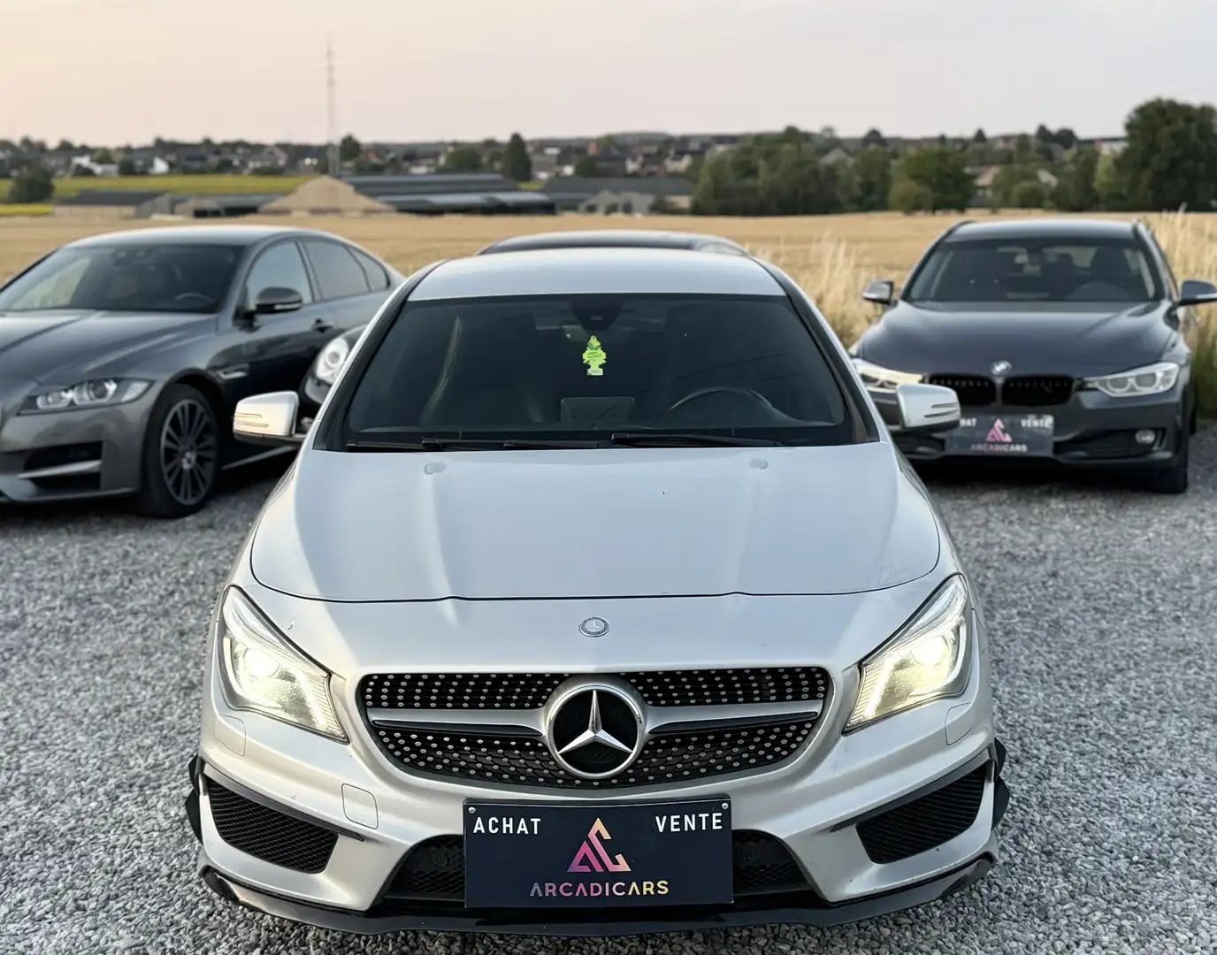 Mercedes-Benz CLA 180 d - PACK AMG AERO - NAVIGATION - XENON - EURO 6b Grigio - 2