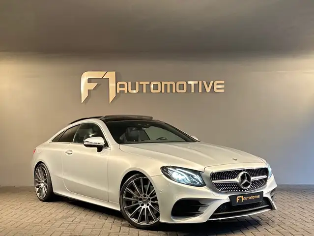 Mercedes-Benz E-Class view 5