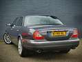 Jaguar XJ 4.2 V8 Super LWB / DEALER OND. / NL-AUTO / SUPER N Grau - thumbnail 2