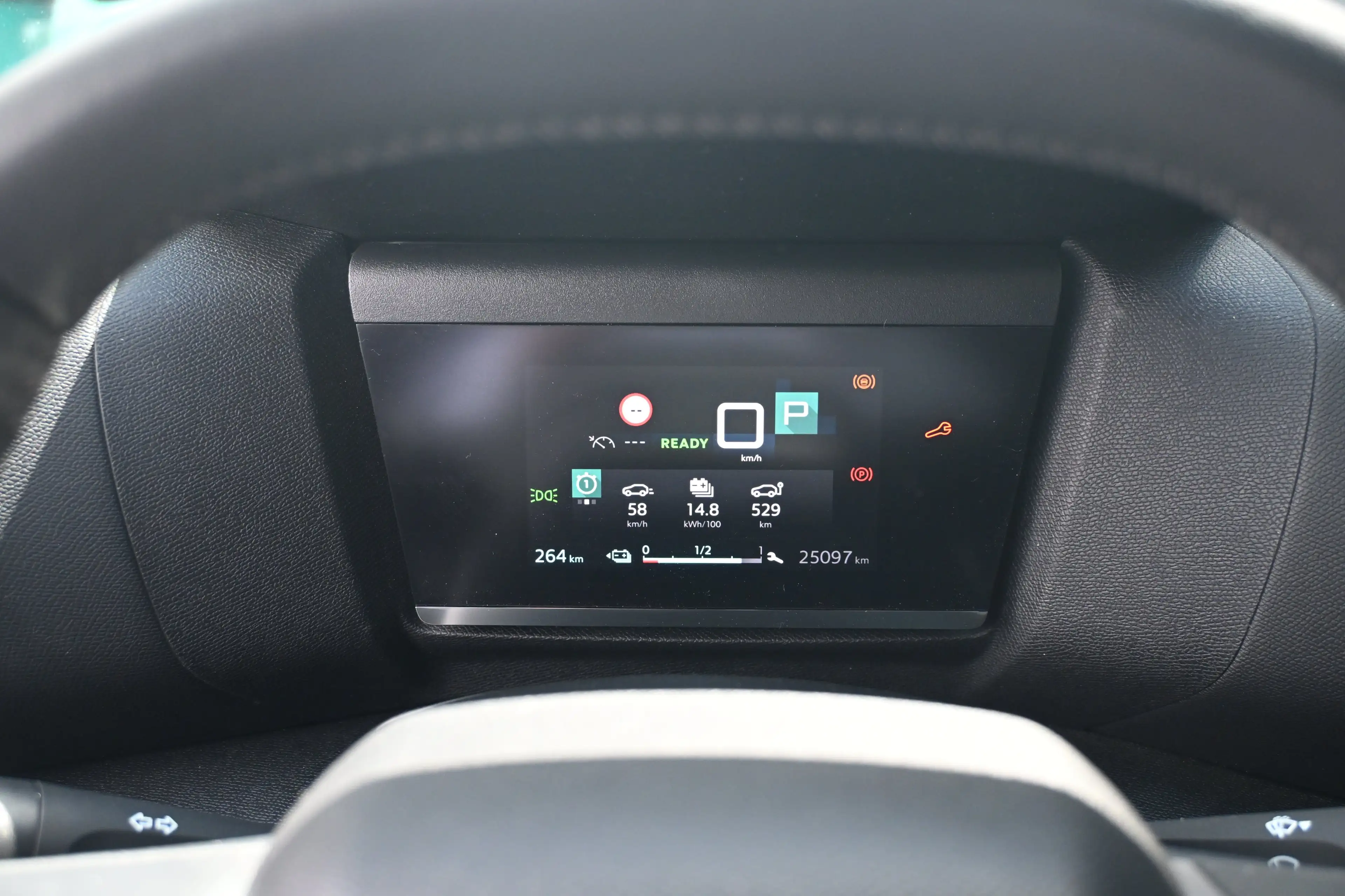 Citroen E-C4 Electric You 50 kWh 3 Fase | Navigatie by App | Achteruitri — photo 13
