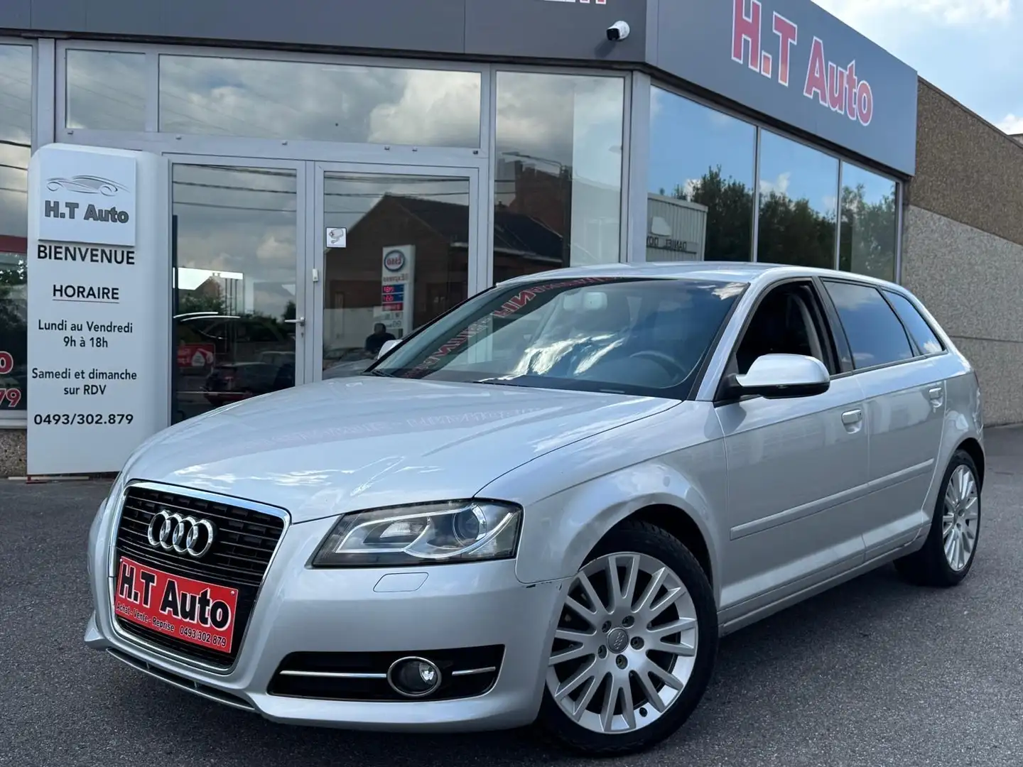 Audi A3 Sportback 1.6 TDi Ambiente Start/Stop DPF - 1
