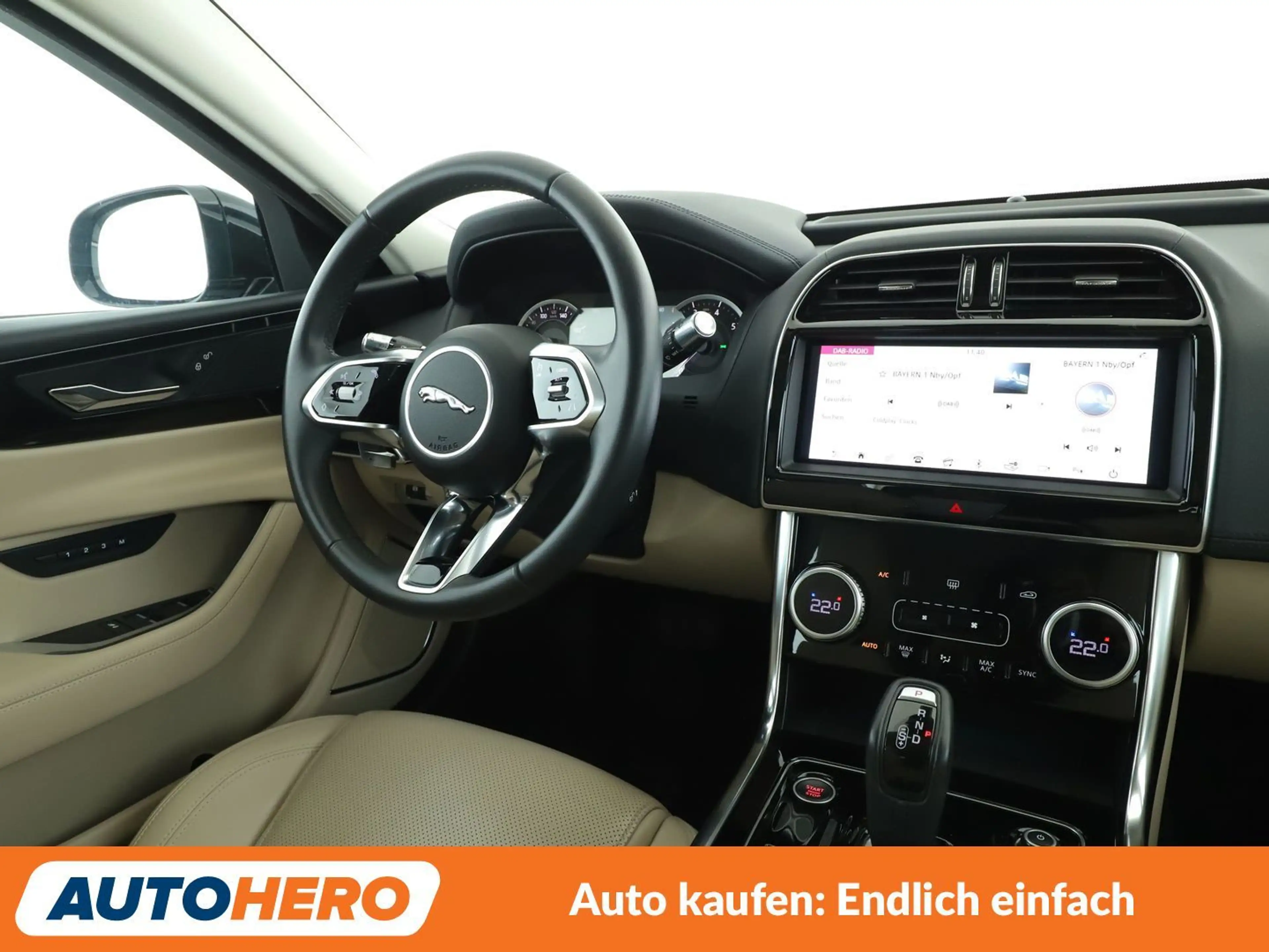 Jaguar XE 25t S Aut*LED*TEMPO*CAM*PDC*KLIMA* — photo 13