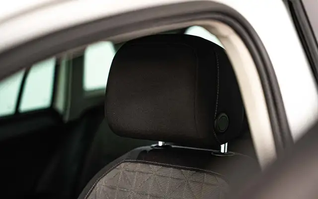 Volkswagen Tiguan view 8