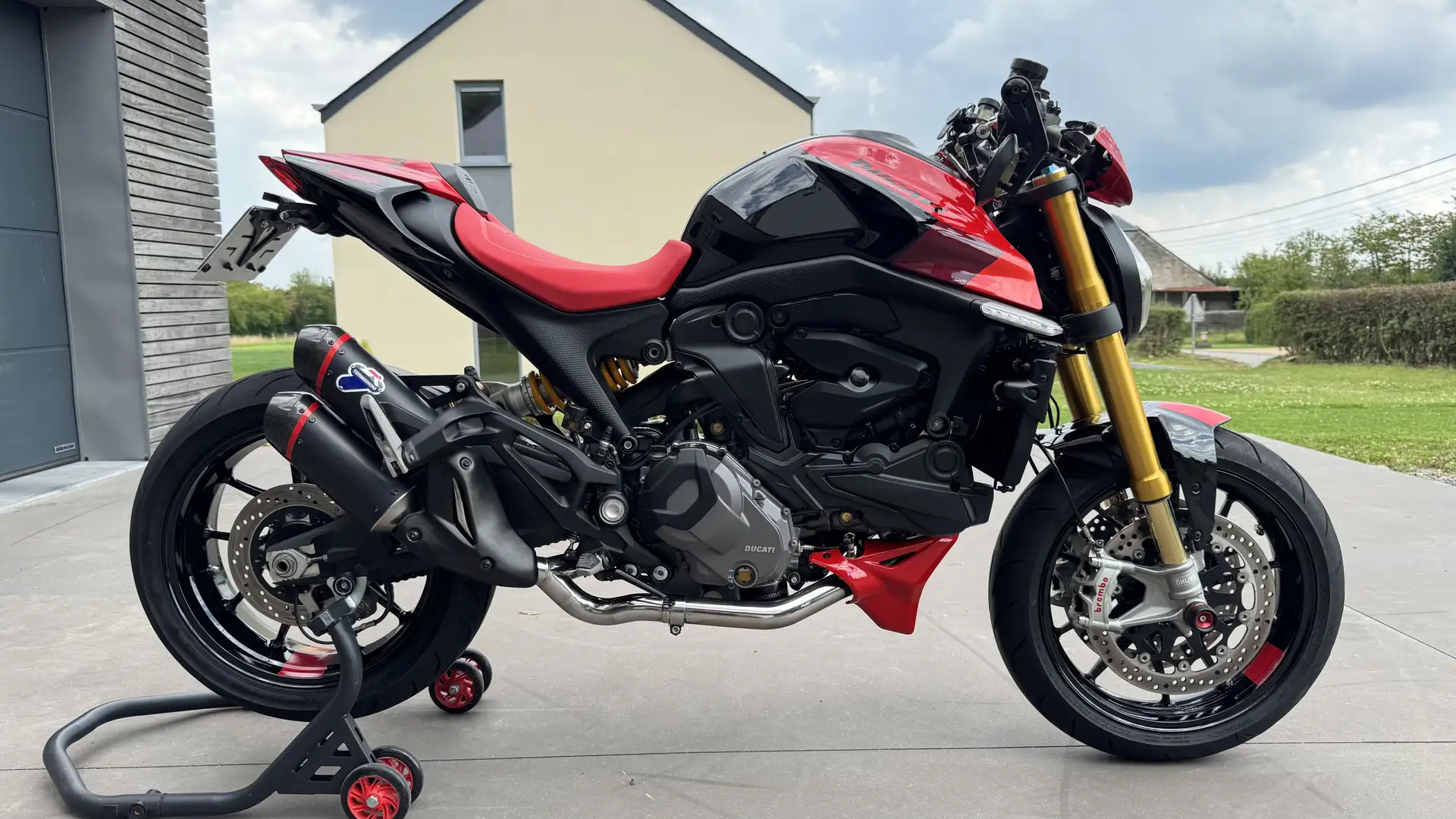 Ducati Monster 937 SP - débridée, Papier A2 - garantie constructeur Rouge - 1