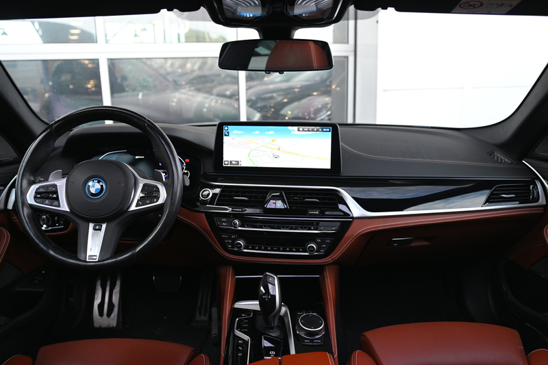 BMW 530 5 Serie Touring 530e Executive M Sport Automaat / — photo 4
