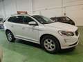 Volvo XC60 D3 R-Design Momentum 136 Blanc - thumbnail 6