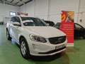 Volvo XC60 D3 R-Design Momentum 136 Blanc - thumbnail 2