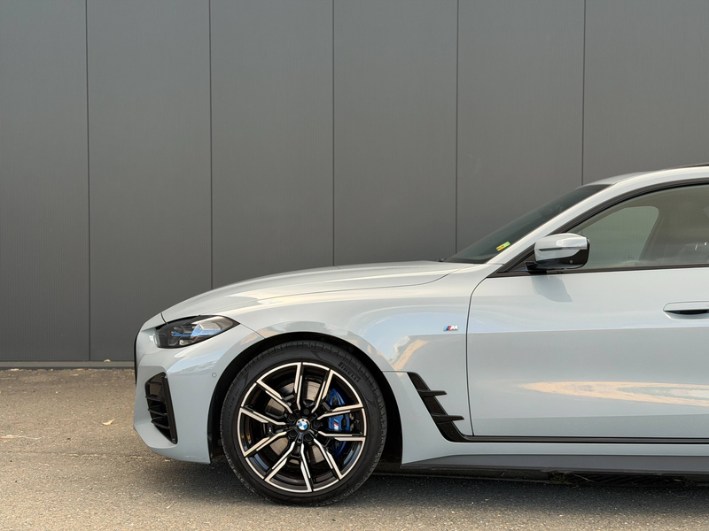 BMW 420 iAS Grancoupé 184cv - Pack M - Toit ouvrant - HK — photo 9