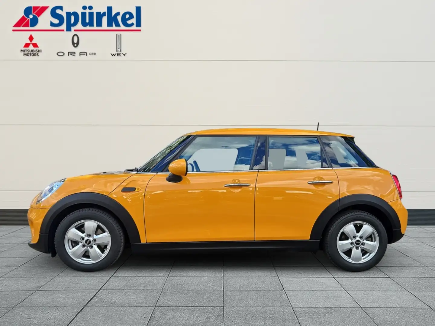 MINI Cooper Mini 1.5, Bluetooth, Sitzheizung Orange - 2