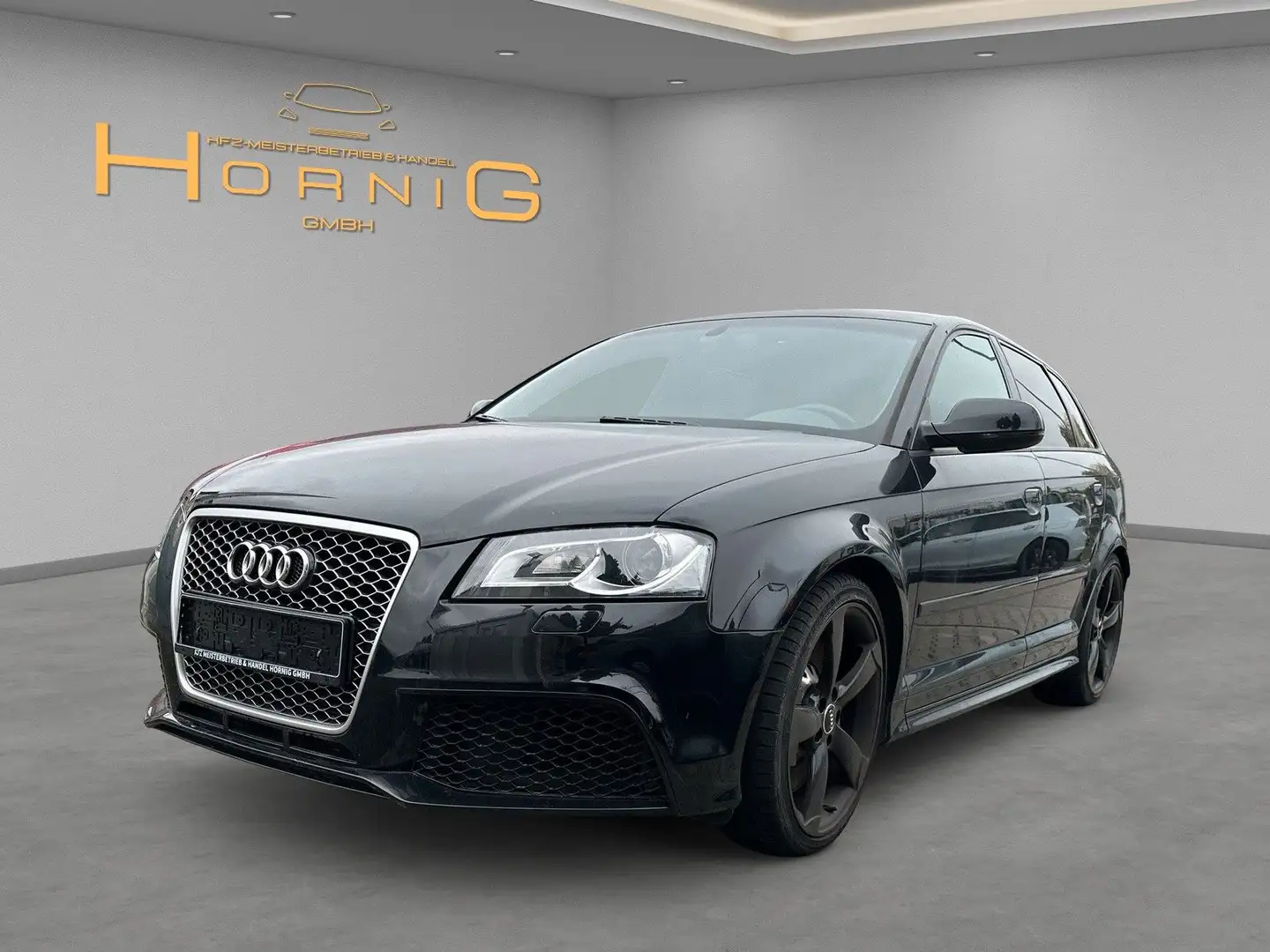 Audi RS3 RS 3 Sportback 2.5 TFSI quattro Schwarz - 1