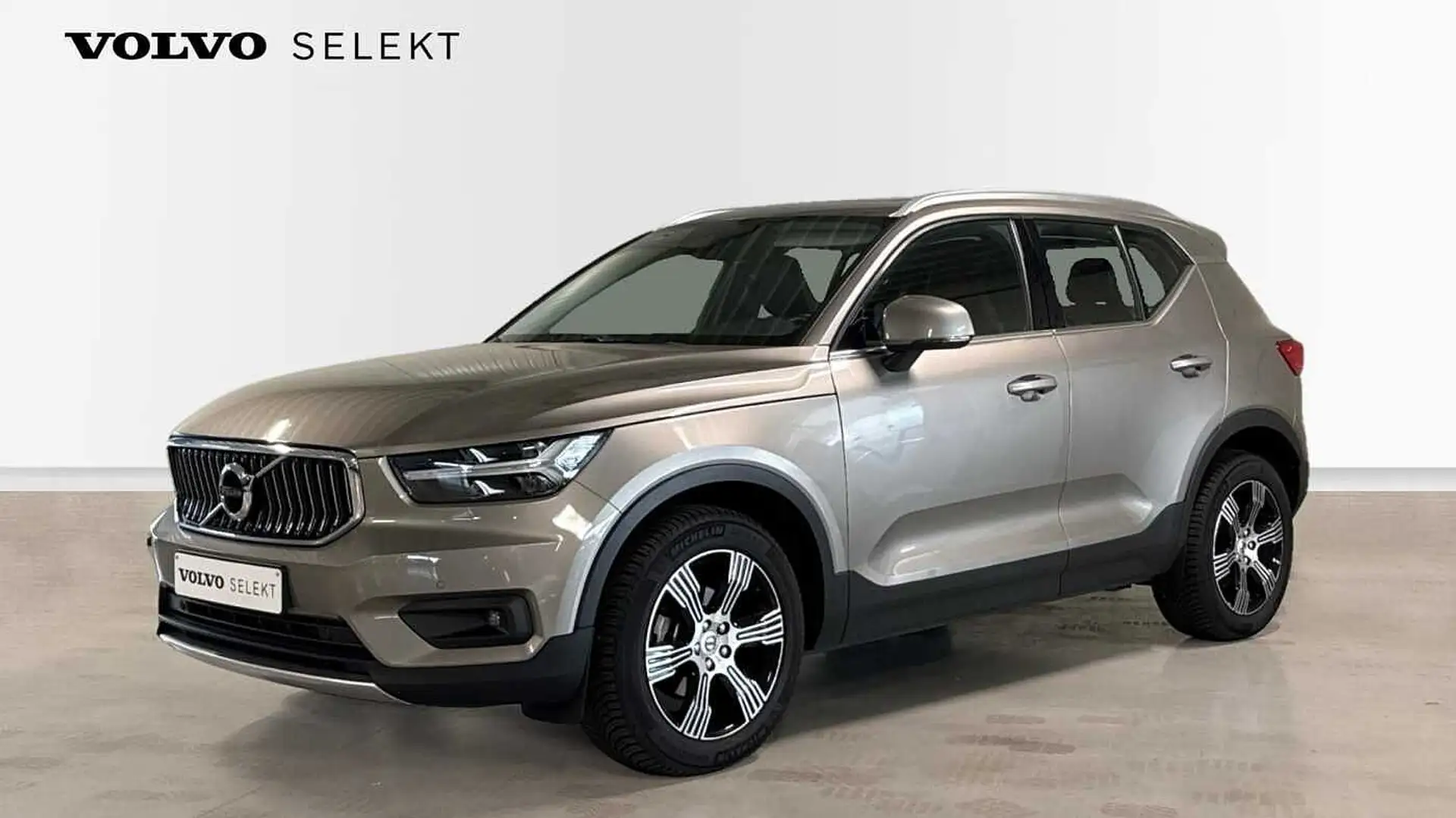 Volvo XC40 T3 T3 Inscription | Wegkl Trekhaak | Pano dak | Ve Grey - 1