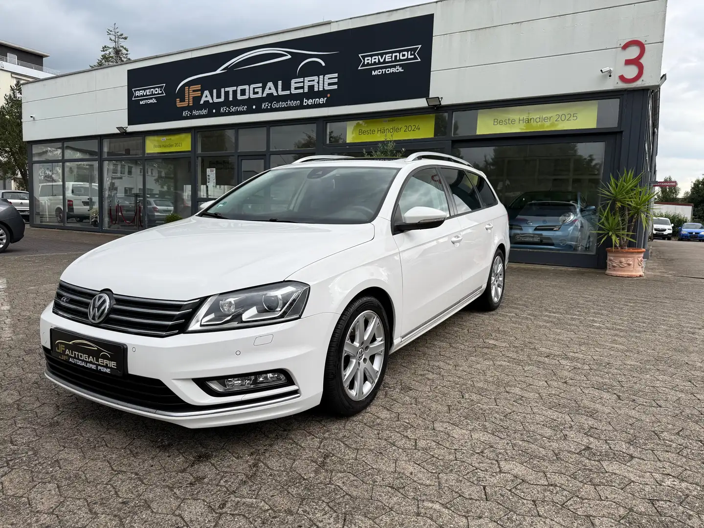 Volkswagen Passat Variant R-Line BlueMotion"Panoramadach"TÜV/AU"NEU" Blanc - 1