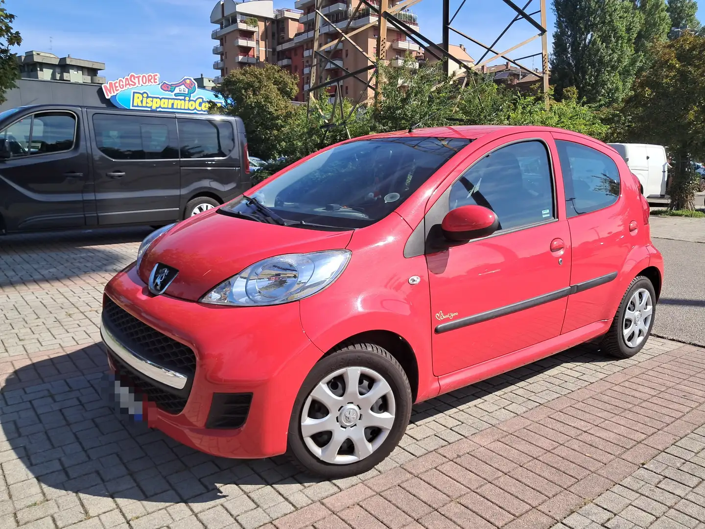 Peugeot 107 107 1.0 12v Allure (sweet years) 5p FL Rosso - 1