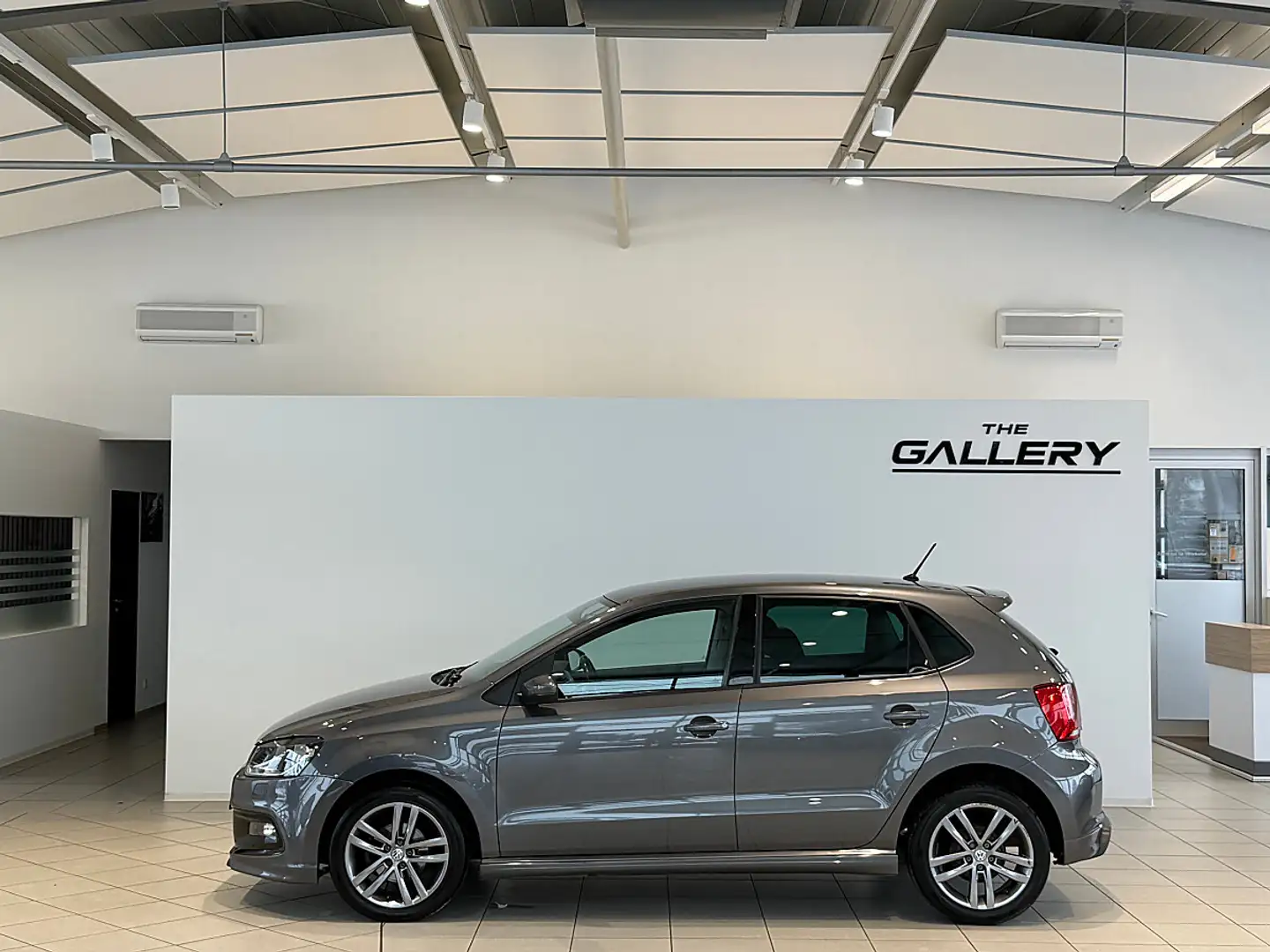 Volkswagen Polo Sport R-Line 1,0*PDC*Sitzheizung*Klimaautomatik Grau - 1