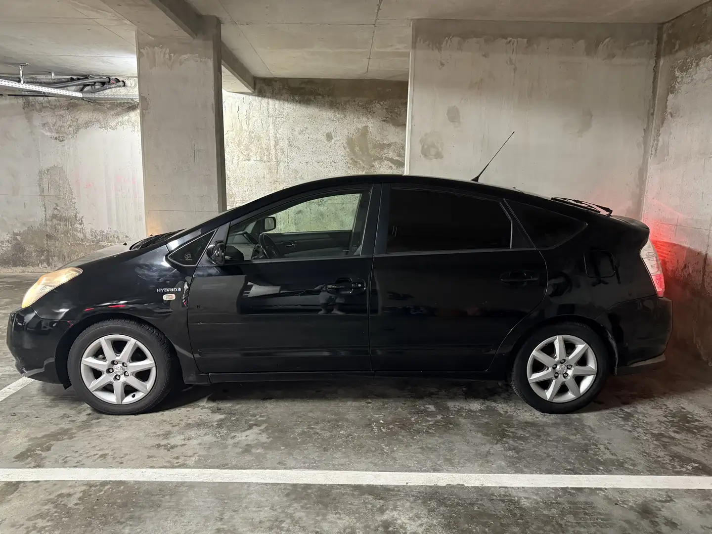 Toyota Prius Prius 110h Linéa Sol Pack MC avec IPA Noir - 1