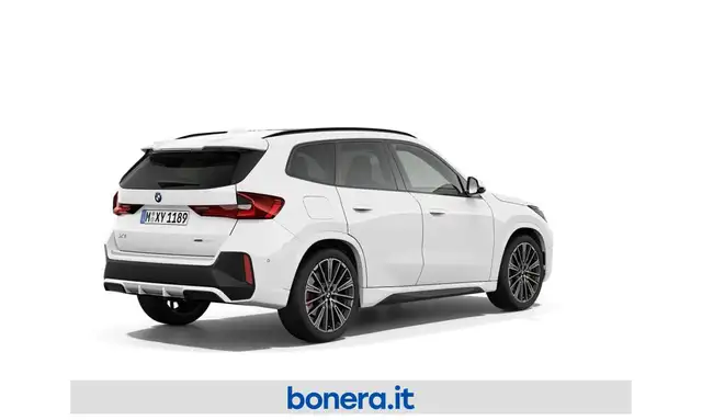 BMW X1 view 2