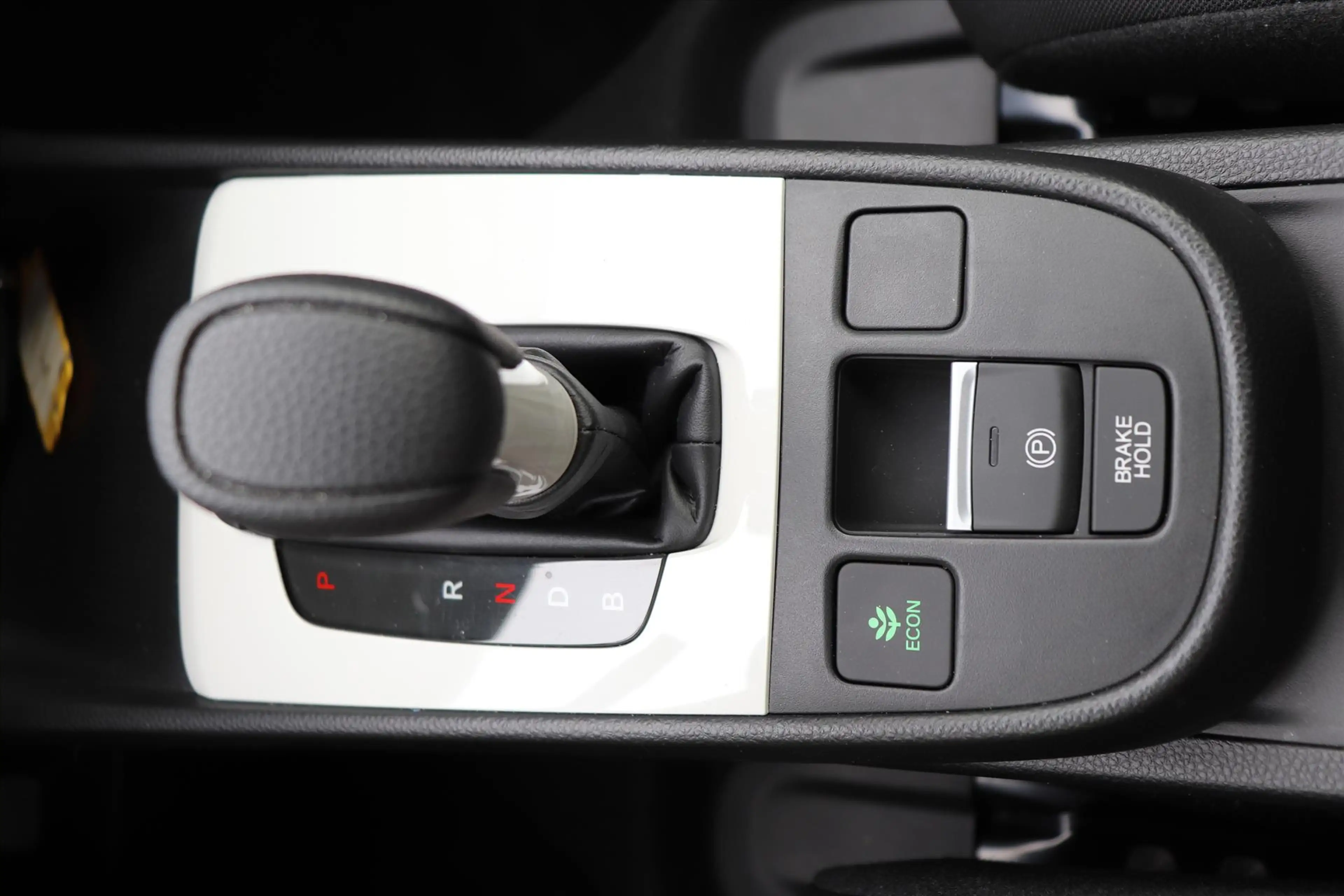 Honda Jazz 1.5 Full Hybrid CVT Elegance — photo 4