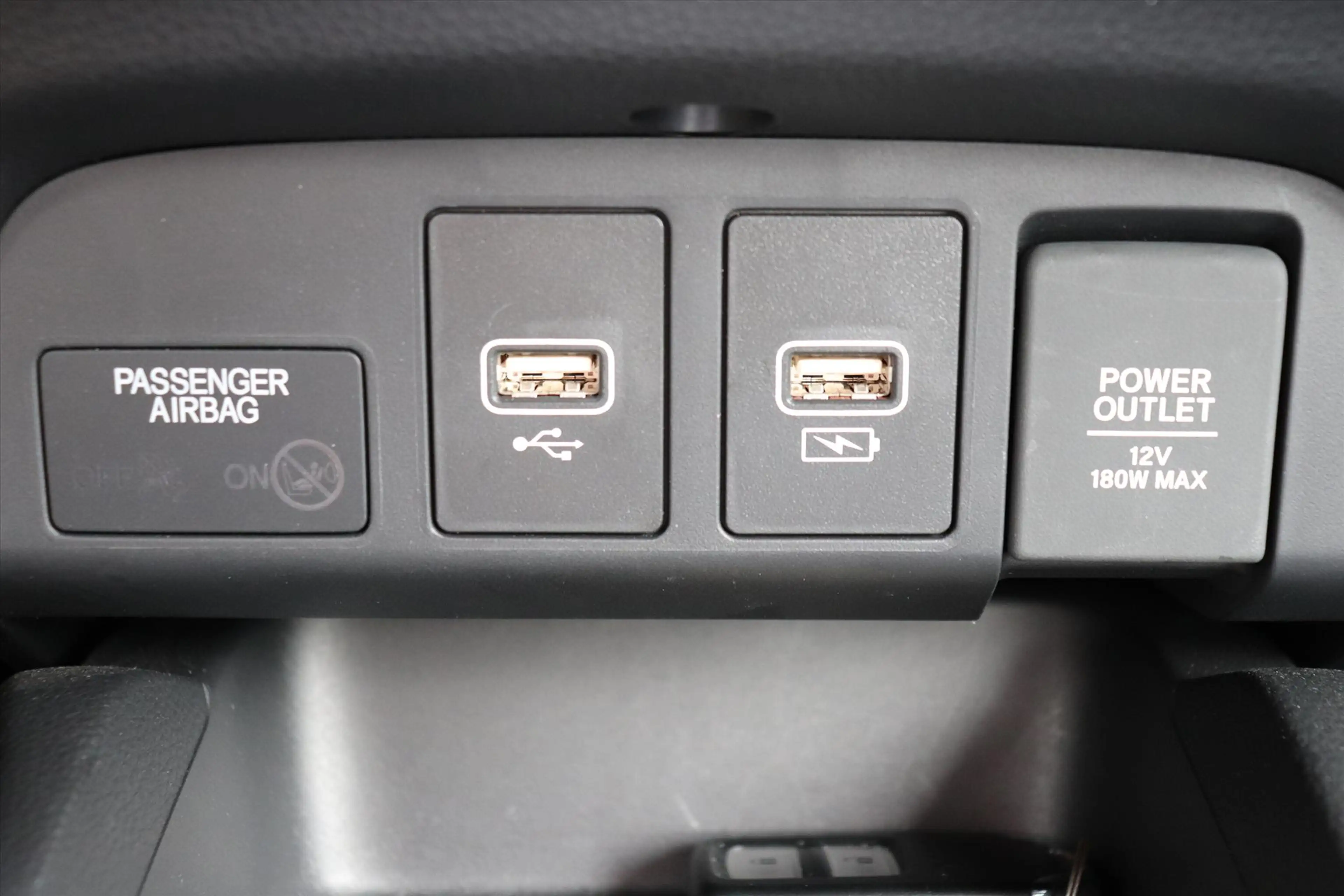 Honda Jazz 1.5 Full Hybrid CVT Elegance — photo 5