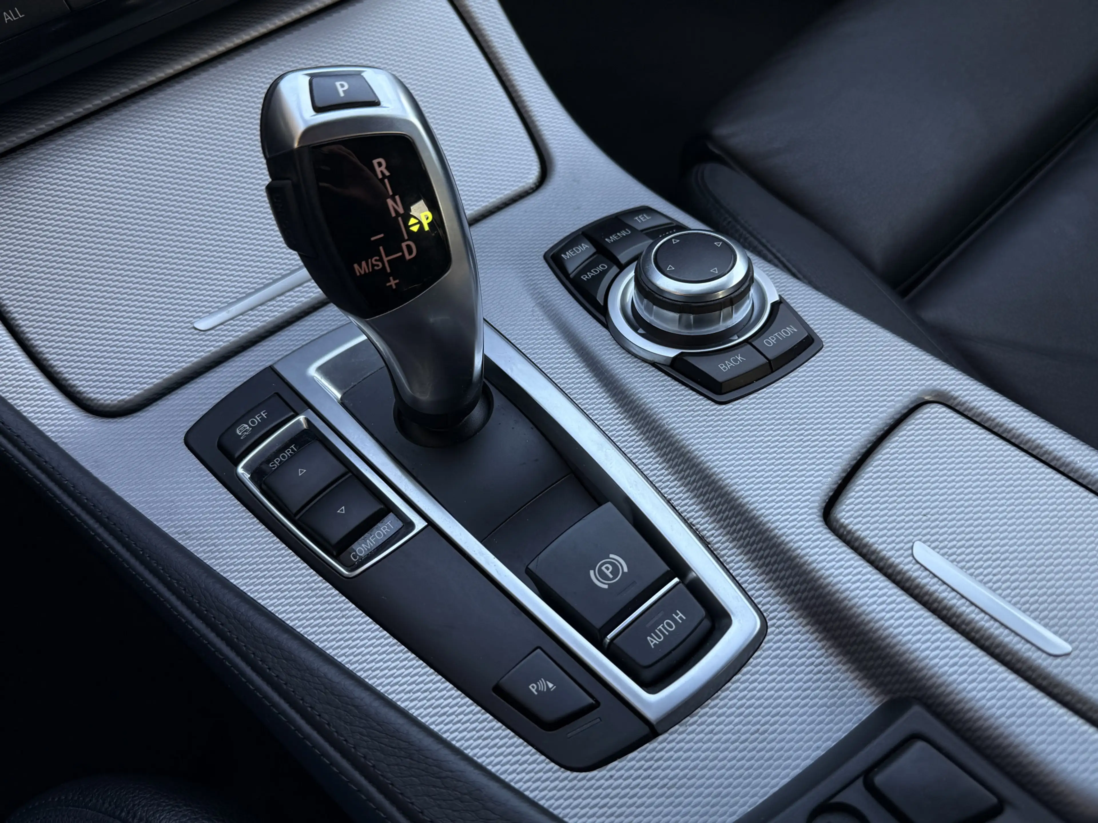 BMW 528 5-serie 528i M Pakket | Head-Up | Cruise | Stoelve — photo 24