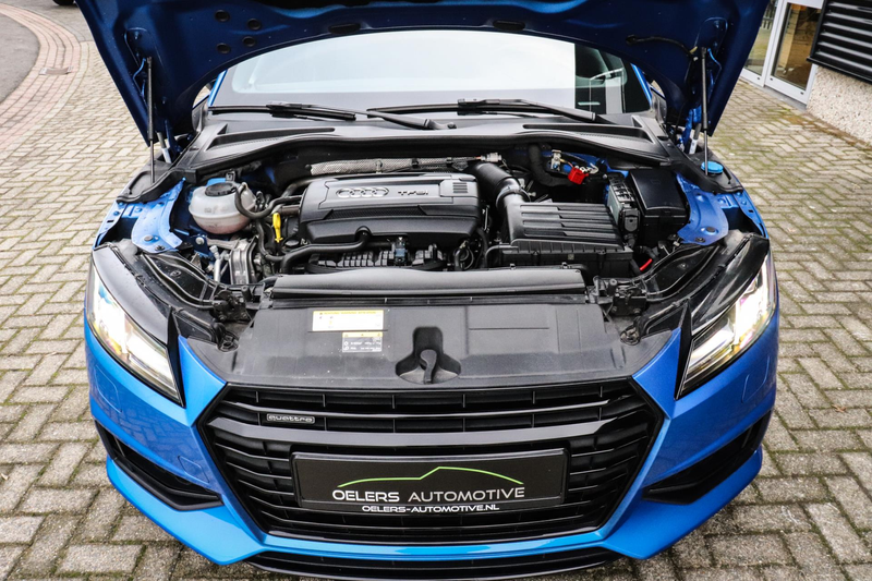 Audi TT Roadster 2.0 TFSI Competition | Virtual Dashboard — photo 35