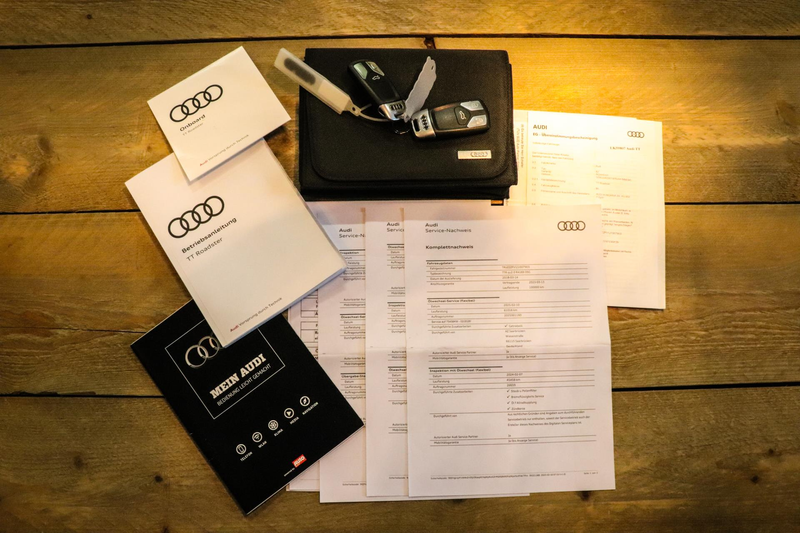 Audi TT Roadster 2.0 TFSI Competition | Virtual Dashboard — photo 14