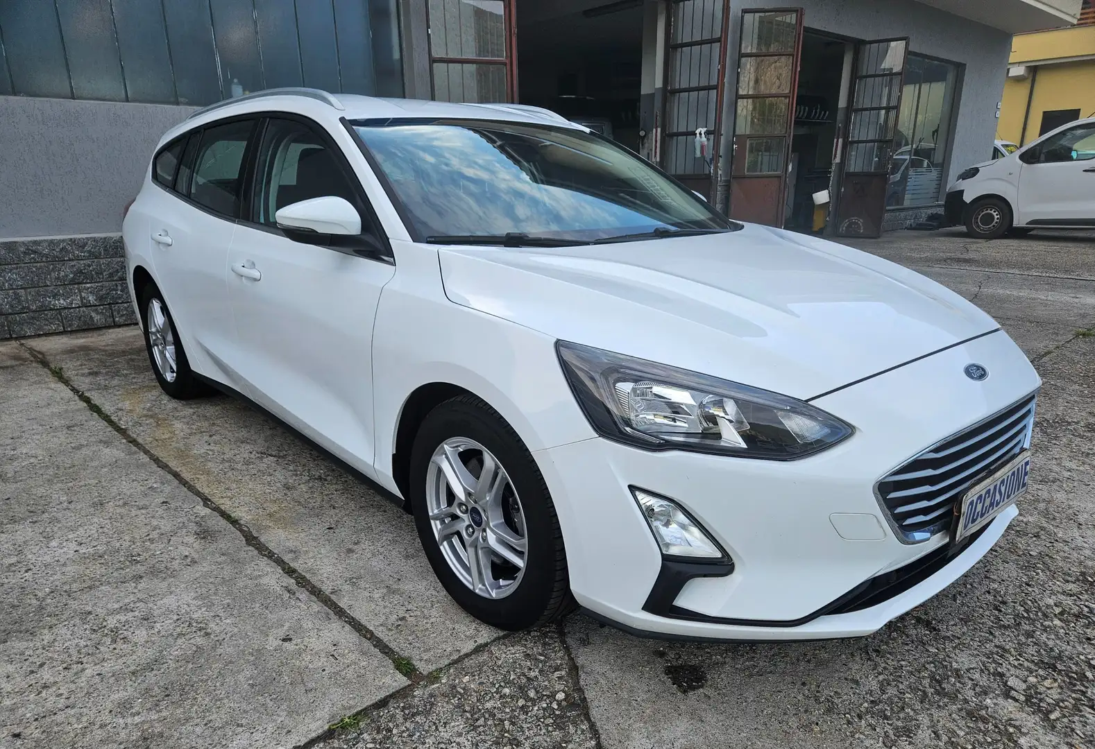 Ford Focus SW 1.5 ECOBLUE AUTOCARRO 5 POSTI Bianco - 1