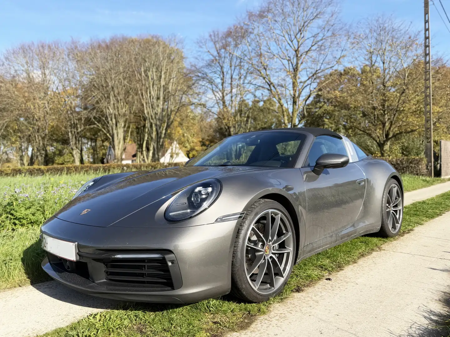 Porsche 911 992 targa 4 Grijs - 1